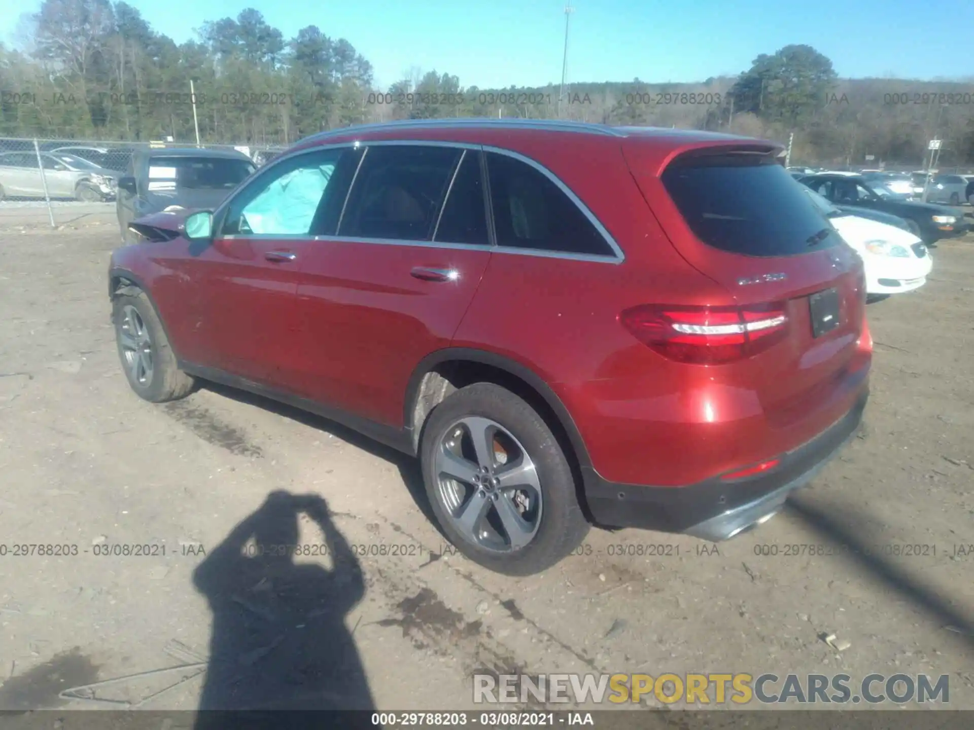 3 Photograph of a damaged car WDC0G4KB6KV154665 MERCEDES-BENZ GLC 2019