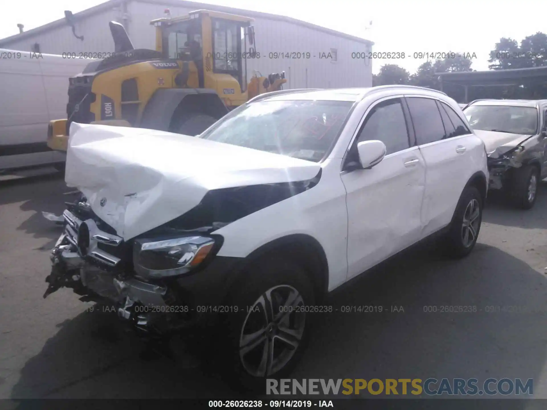 2 Photograph of a damaged car WDC0G4KB6KV163575 MERCEDES-BENZ GLC 2019