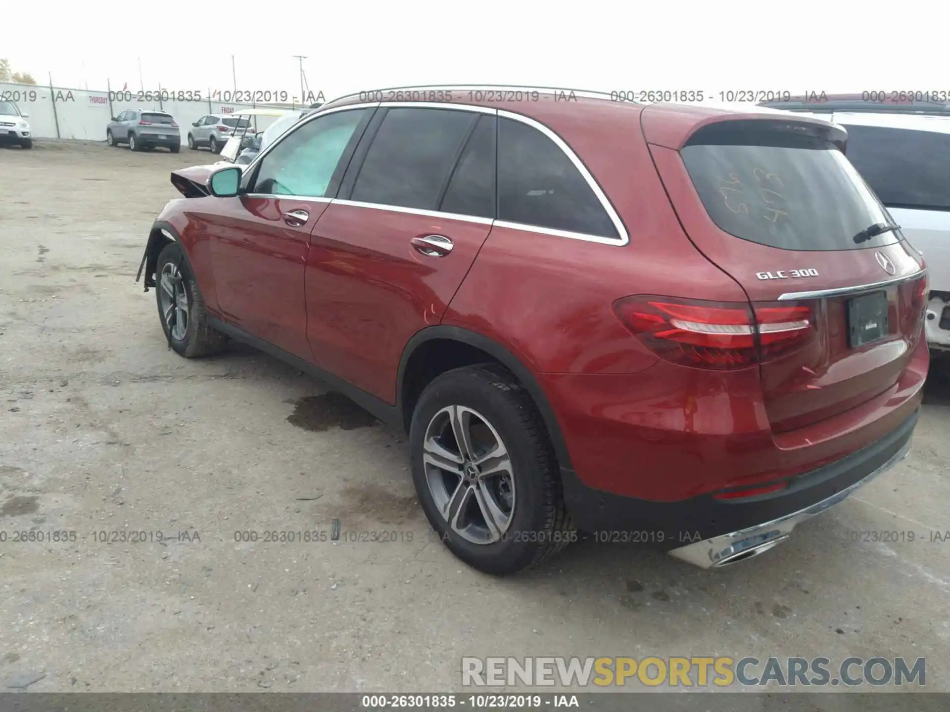 3 Photograph of a damaged car WDC0G4KB7KF493316 MERCEDES-BENZ GLC 2019