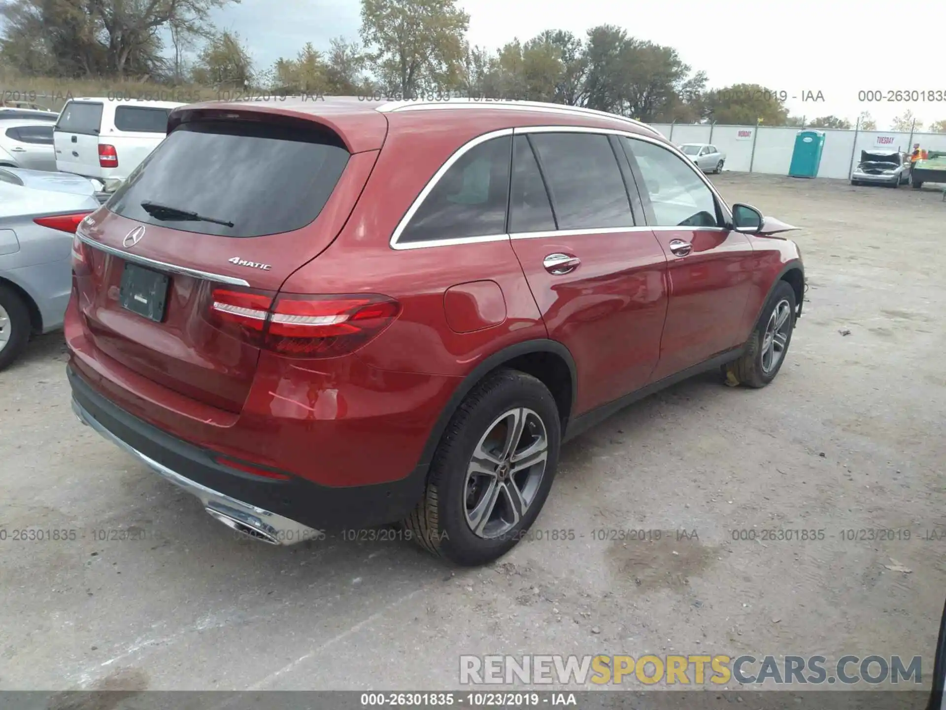 4 Photograph of a damaged car WDC0G4KB7KF493316 MERCEDES-BENZ GLC 2019