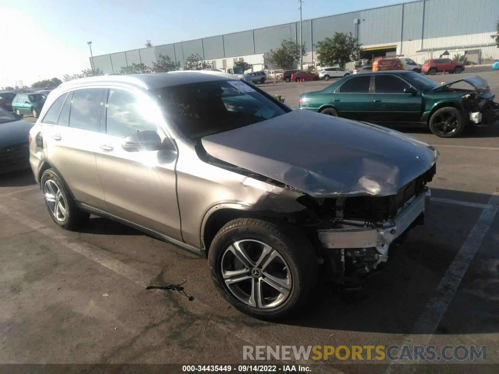 1 Photograph of a damaged car WDC0G4KB7KF660337 MERCEDES-BENZ GLC 2019