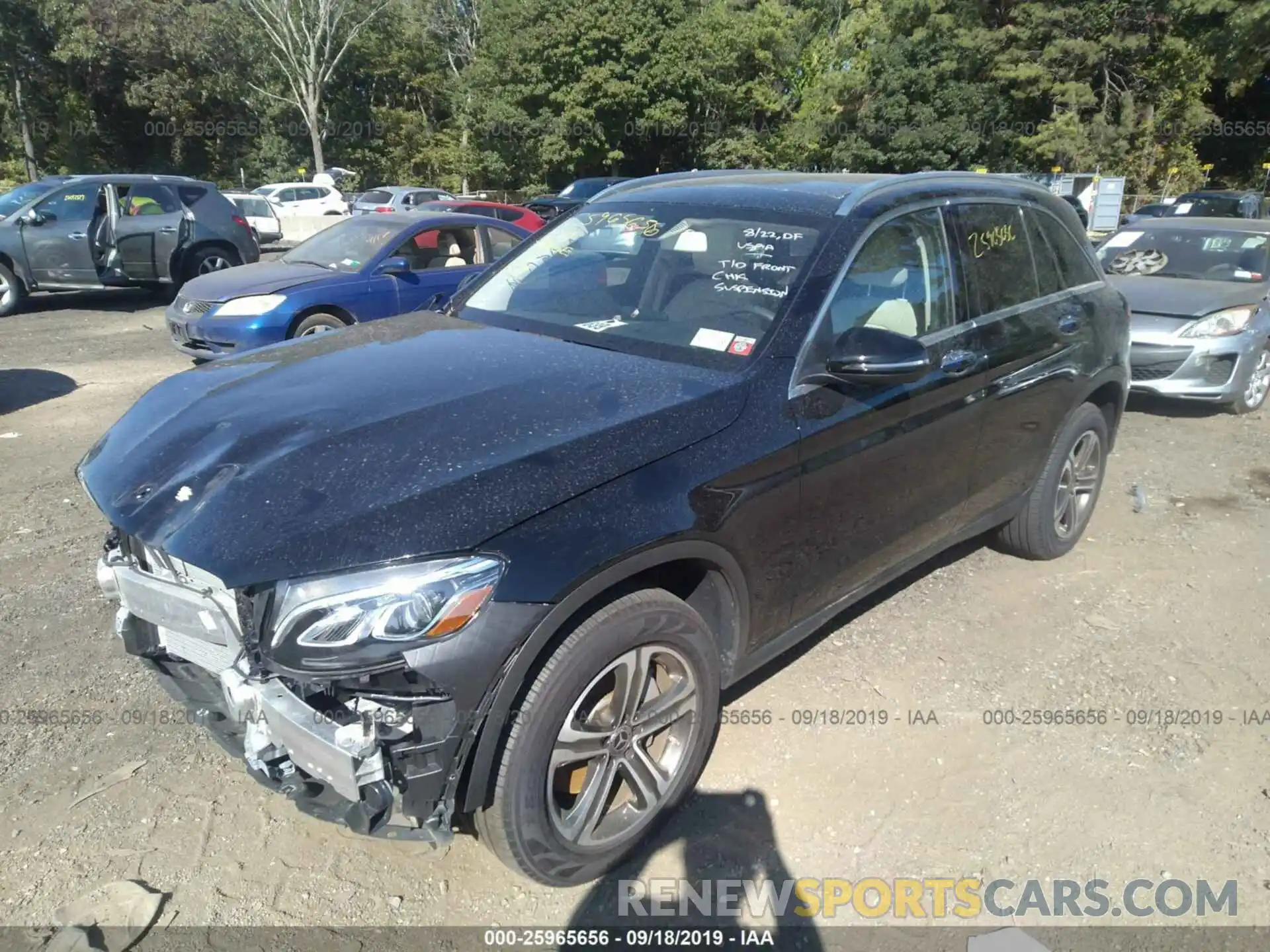 2 Photograph of a damaged car WDC0G4KB7KV118208 MERCEDES-BENZ GLC 2019