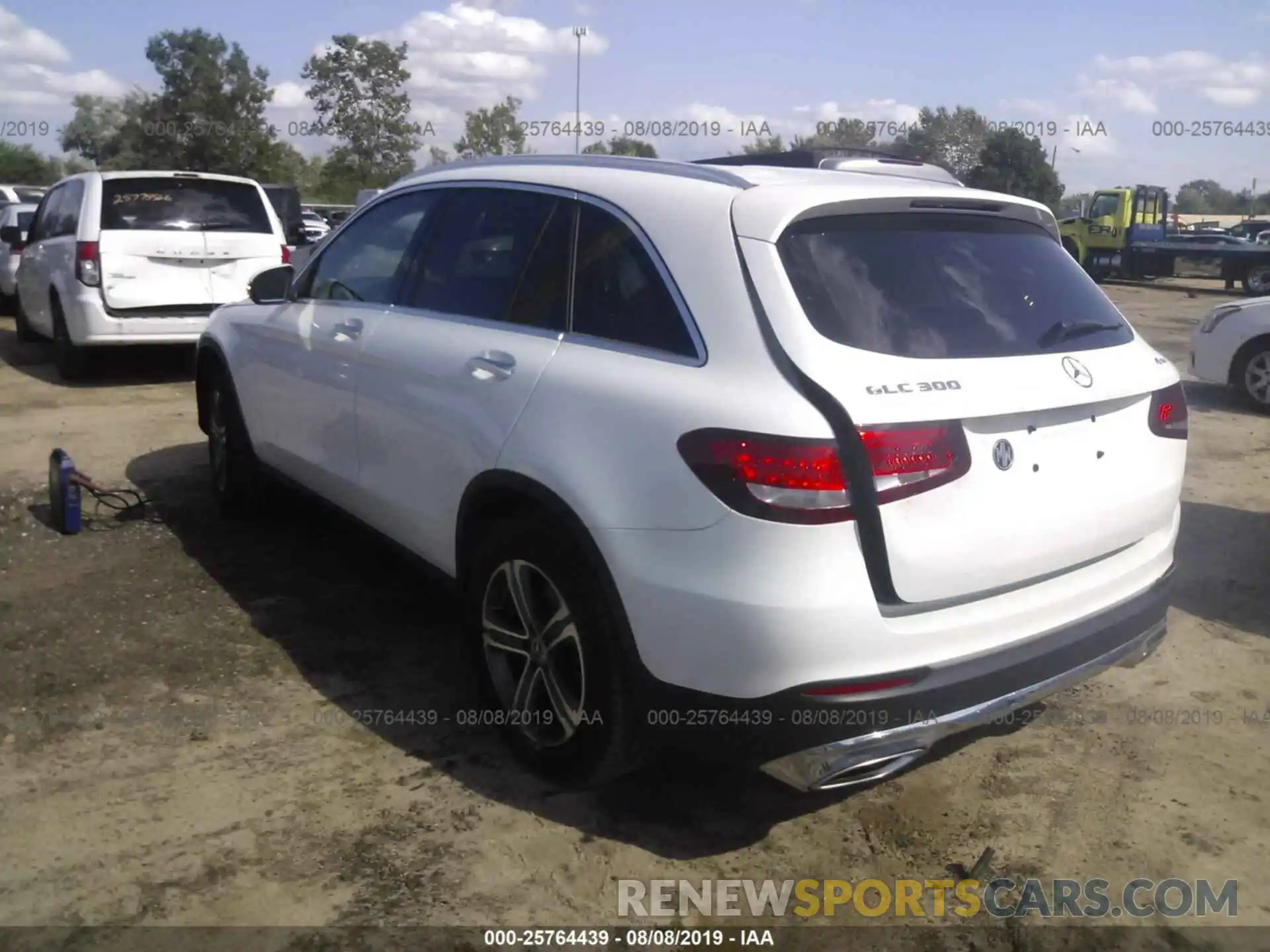 3 Photograph of a damaged car WDC0G4KB7KV124204 MERCEDES-BENZ GLC 2019