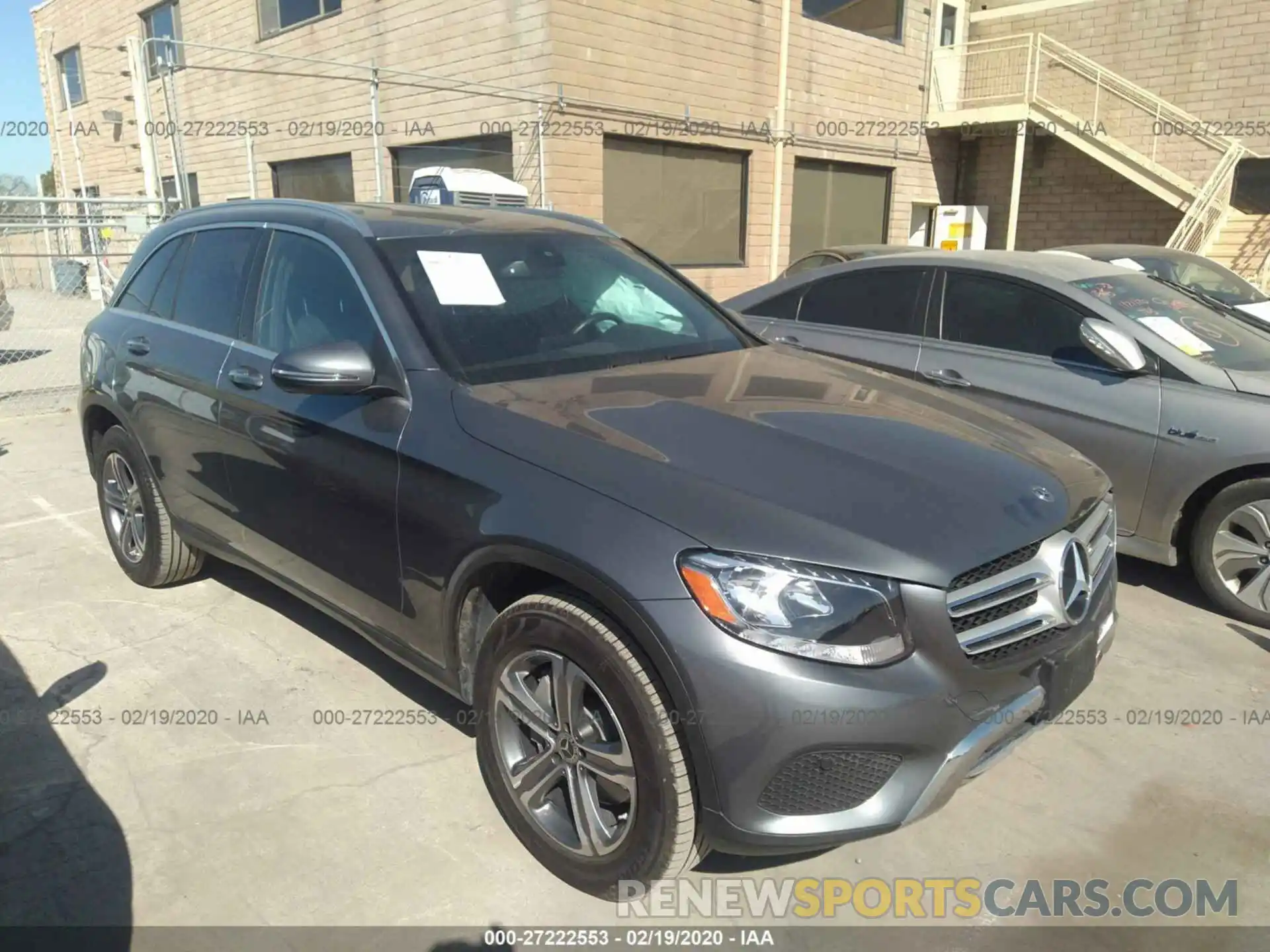 1 Фотография поврежденного автомобиля WDC0G4KB7KV129662 MERCEDES-BENZ GLC 2019