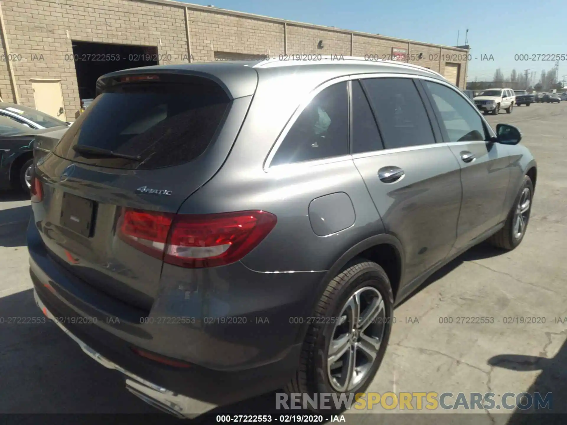 4 Photograph of a damaged car WDC0G4KB7KV129662 MERCEDES-BENZ GLC 2019