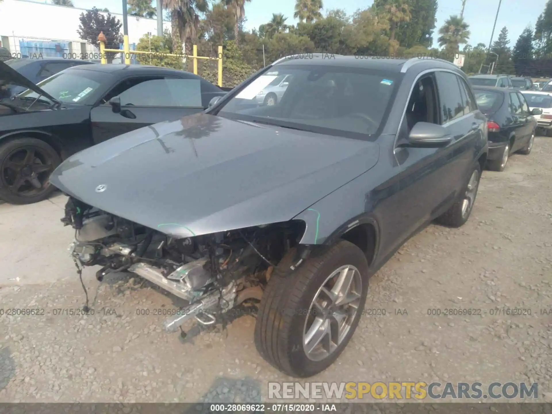 2 Photograph of a damaged car WDC0G4KB7KV138135 MERCEDES-BENZ GLC 2019