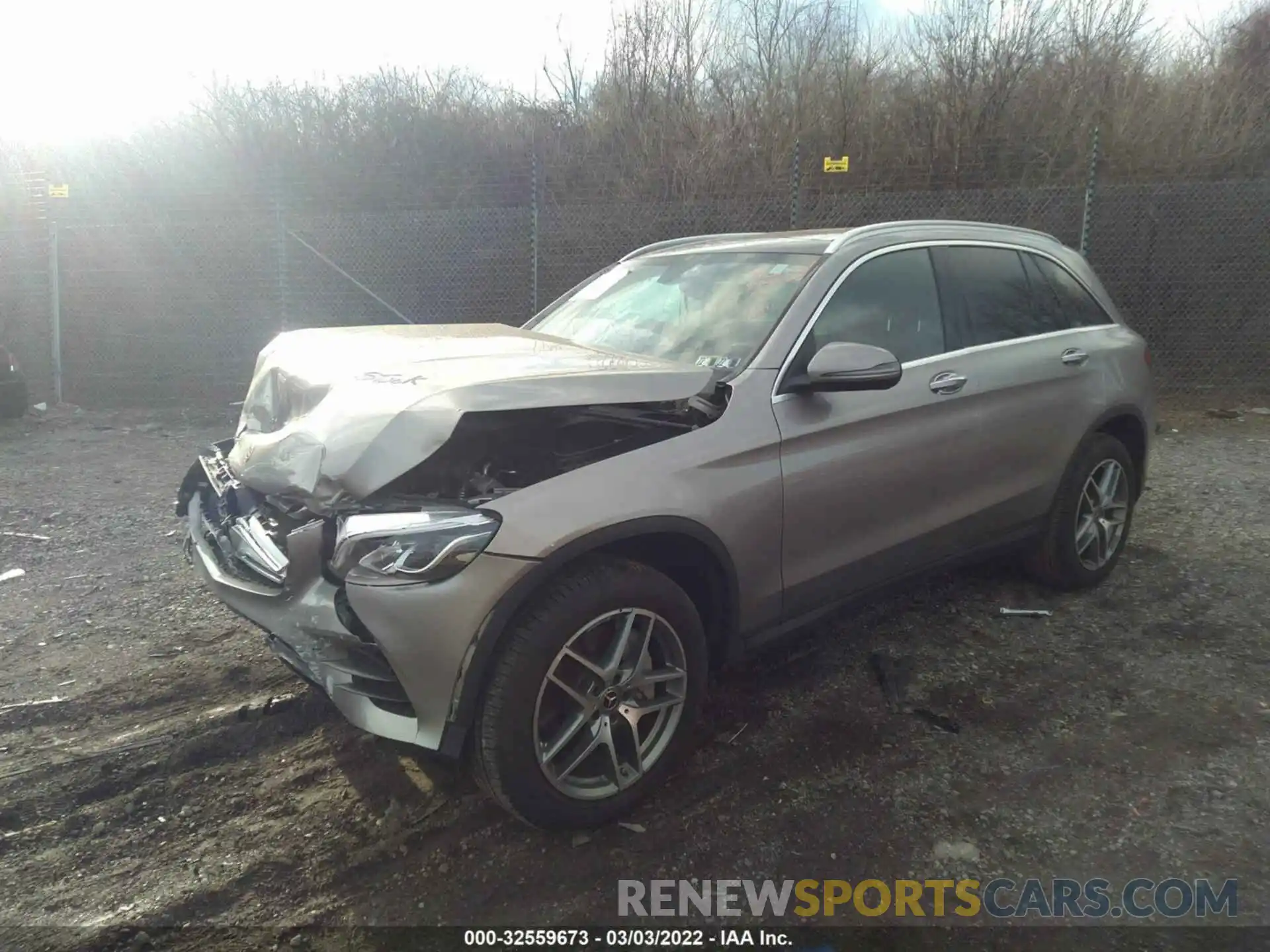 2 Photograph of a damaged car WDC0G4KB7KV147871 MERCEDES-BENZ GLC 2019