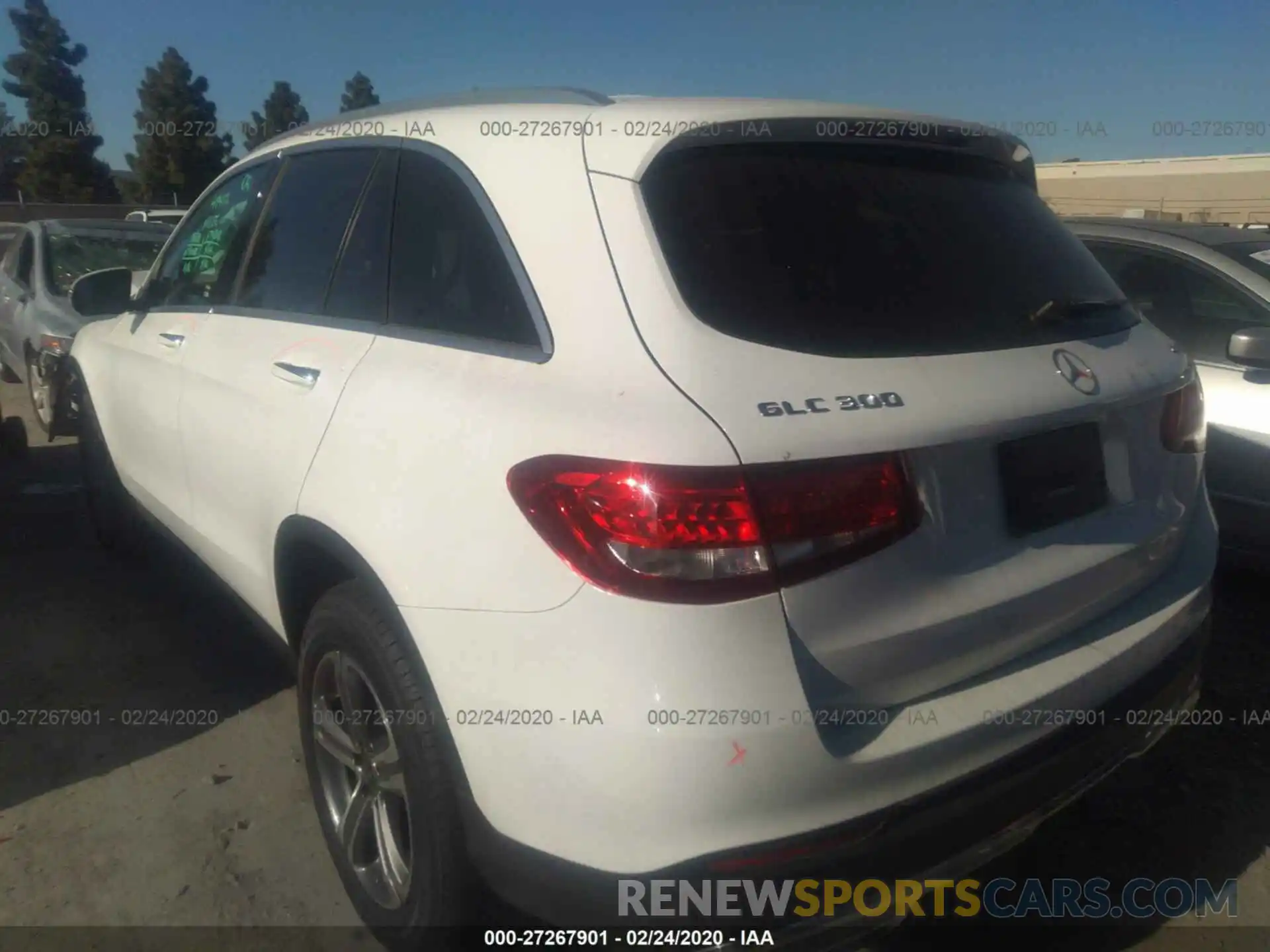 3 Photograph of a damaged car WDC0G4KB7KV162595 MERCEDES-BENZ GLC 2019