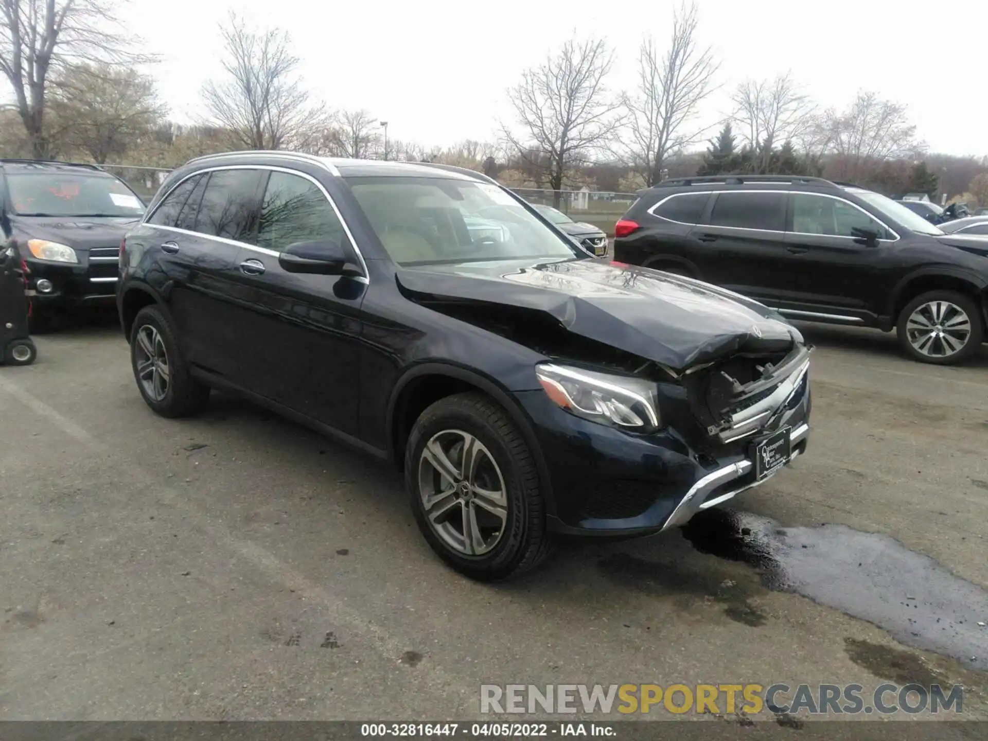 1 Photograph of a damaged car WDC0G4KB7KV172432 MERCEDES-BENZ GLC 2019