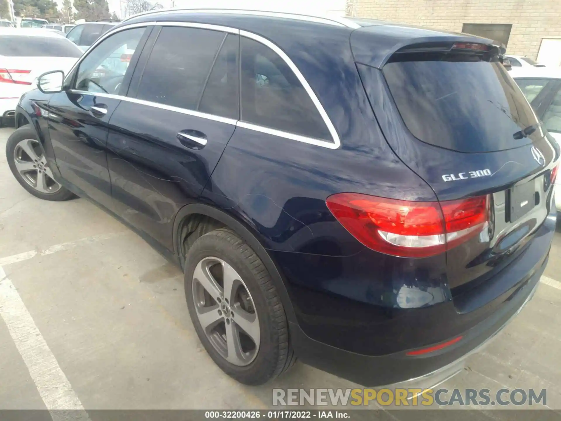 3 Photograph of a damaged car WDC0G4KB7KV187528 MERCEDES-BENZ GLC 2019