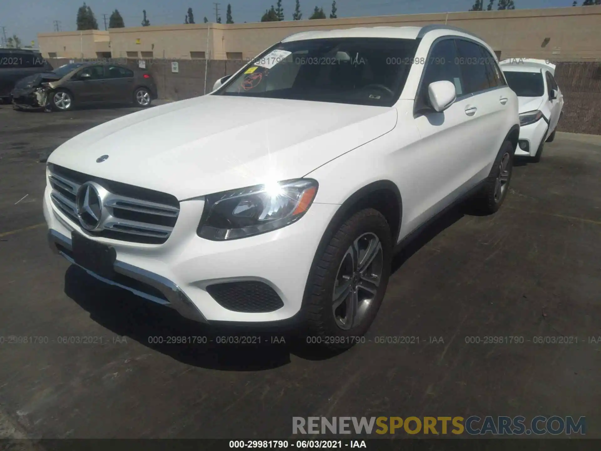 2 Photograph of a damaged car WDC0G4KB8K1004290 MERCEDES-BENZ GLC 2019