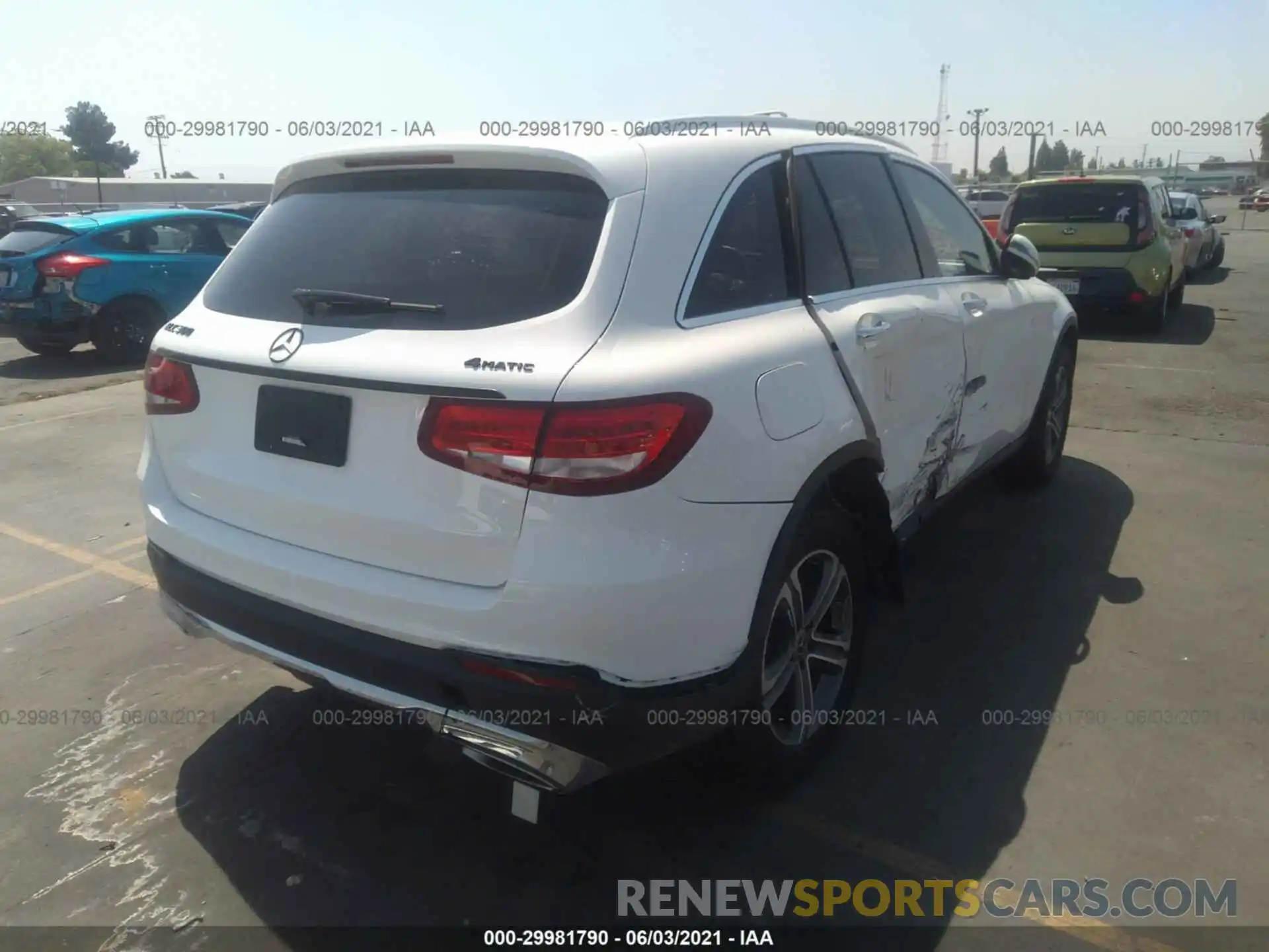 4 Photograph of a damaged car WDC0G4KB8K1004290 MERCEDES-BENZ GLC 2019