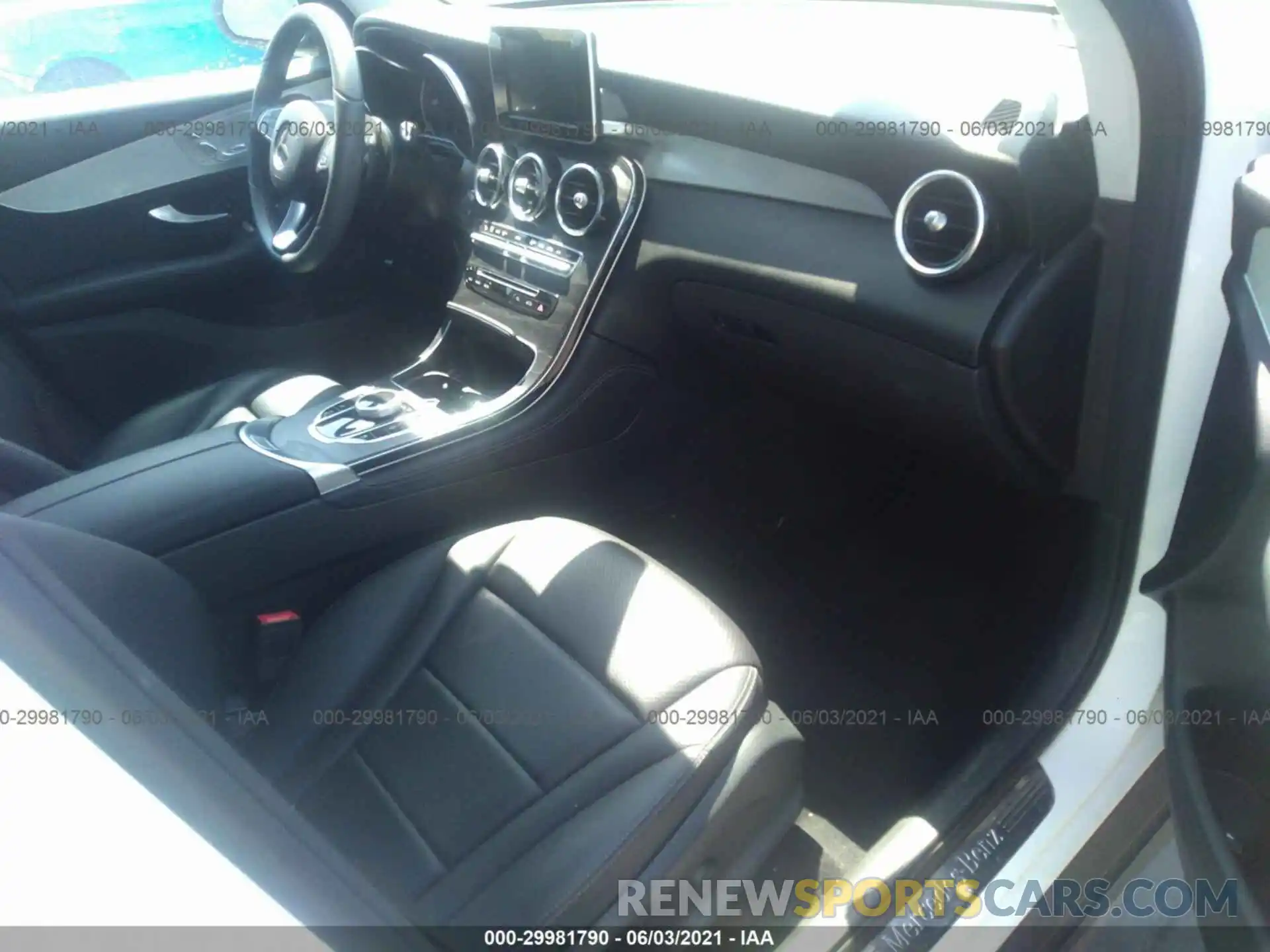 5 Photograph of a damaged car WDC0G4KB8K1004290 MERCEDES-BENZ GLC 2019