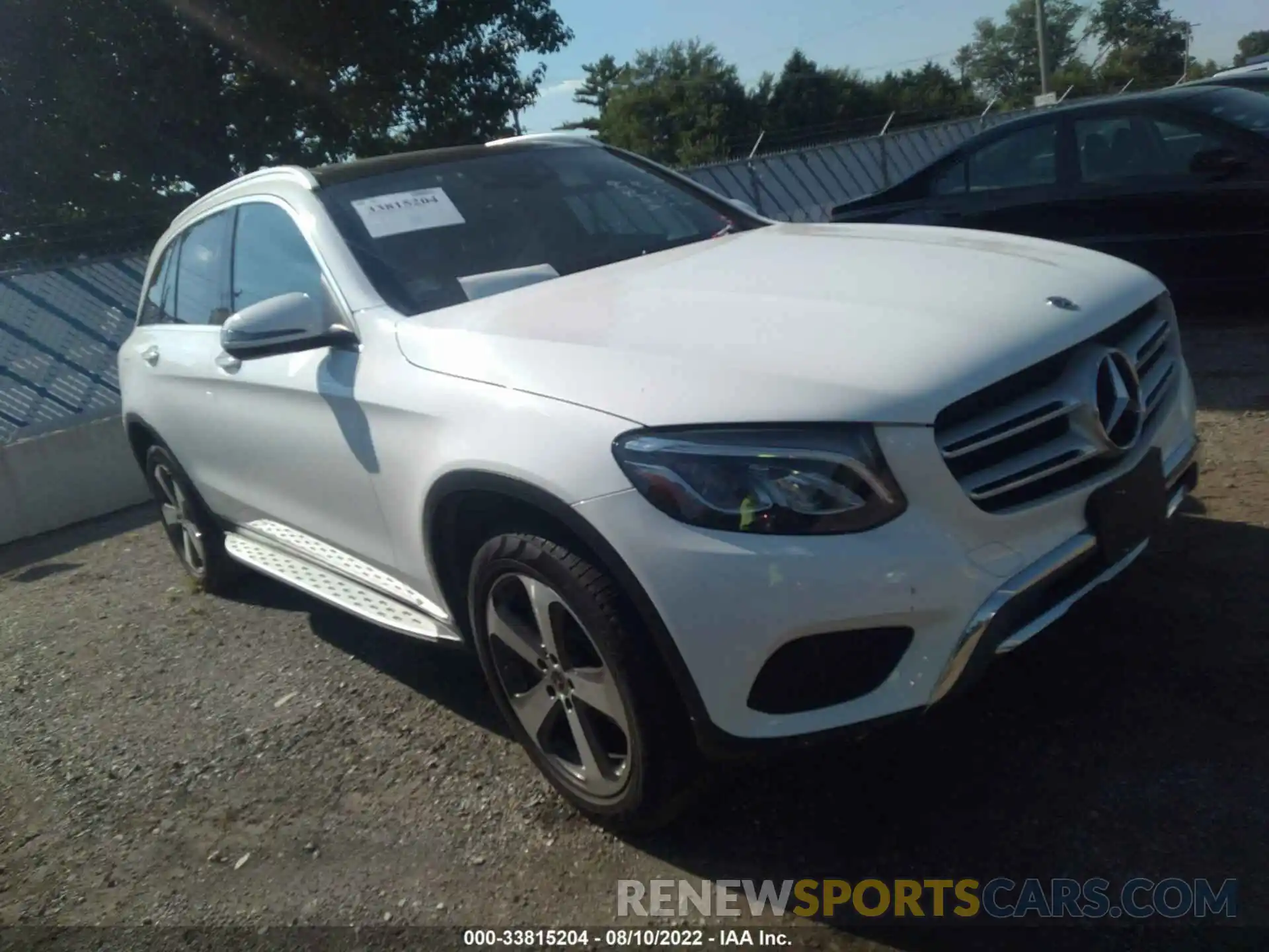 1 Фотография поврежденного автомобиля WDC0G4KB8KF661819 MERCEDES-BENZ GLC 2019