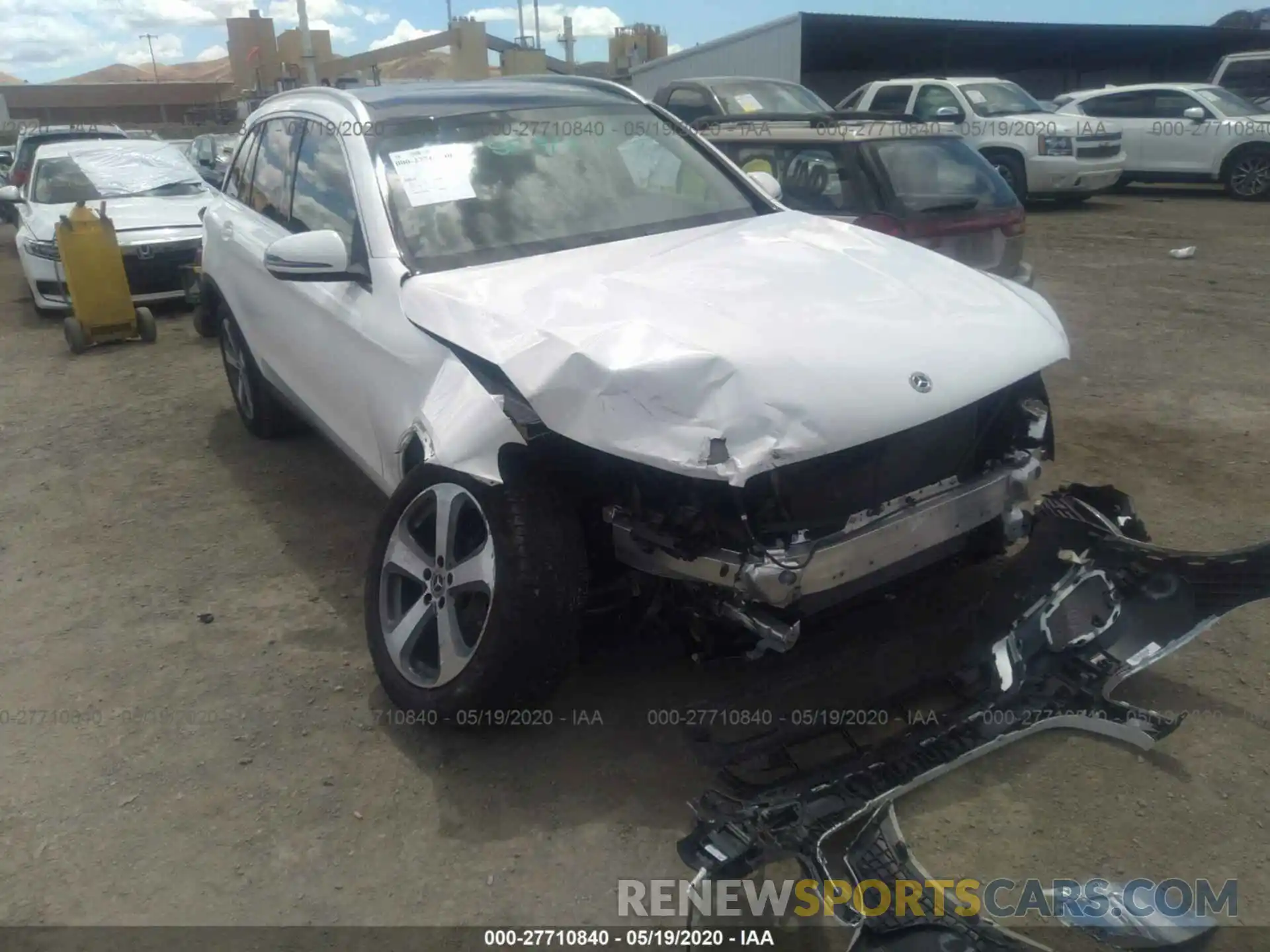 1 Photograph of a damaged car WDC0G4KB8KV126267 MERCEDES-BENZ GLC 2019