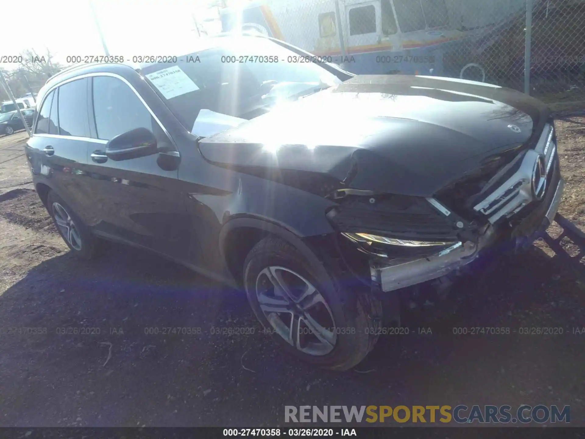 1 Фотография поврежденного автомобиля WDC0G4KB8KV156207 MERCEDES-BENZ GLC 2019
