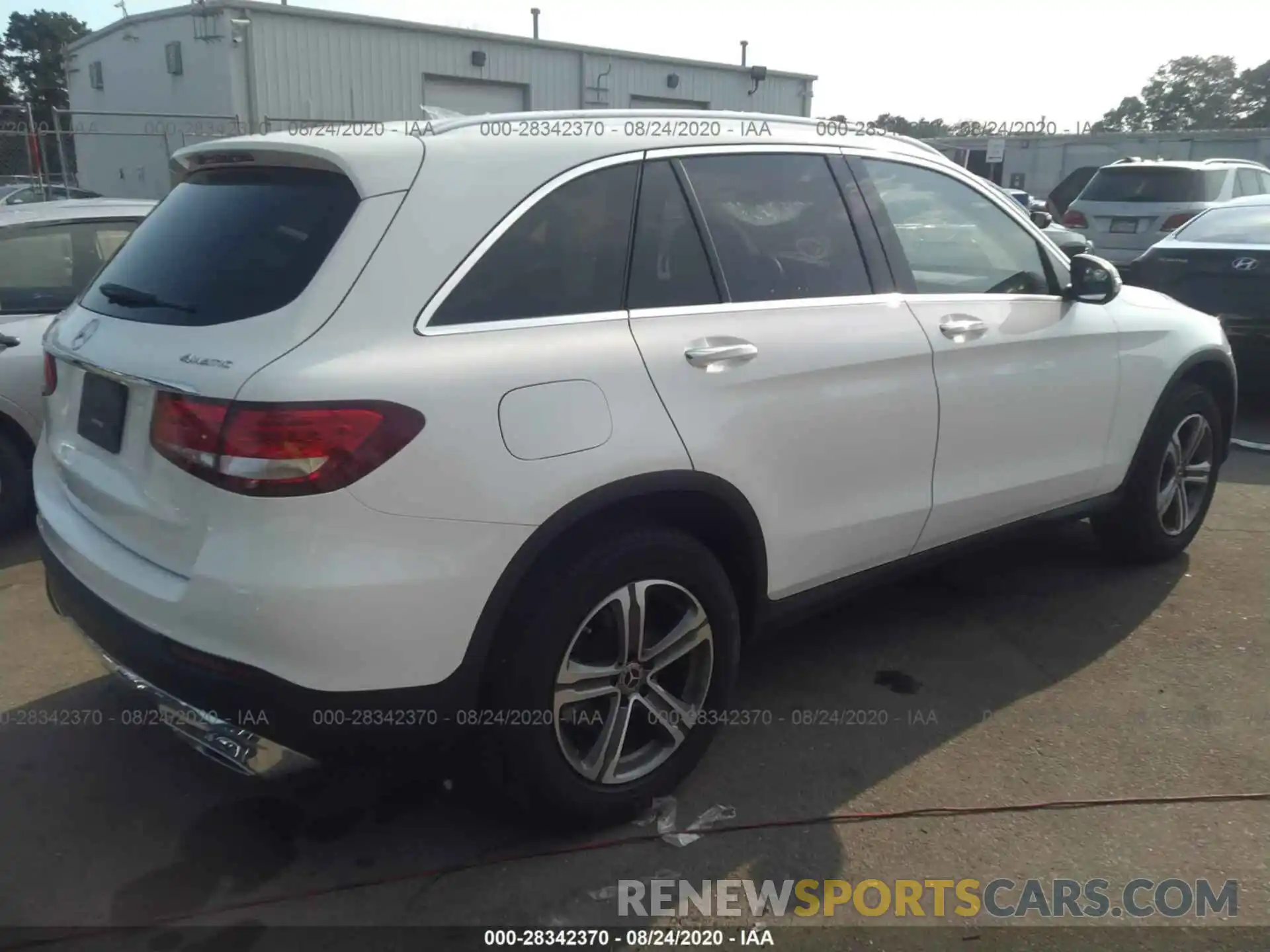 4 Photograph of a damaged car WDC0G4KB8KV165795 MERCEDES-BENZ GLC 2019