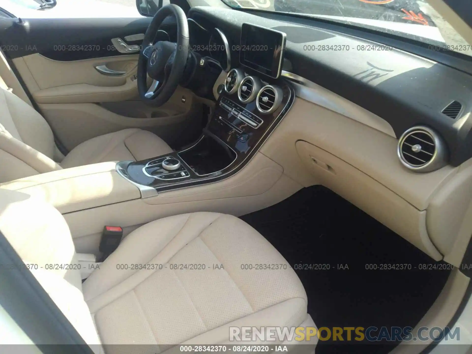 5 Photograph of a damaged car WDC0G4KB8KV165795 MERCEDES-BENZ GLC 2019