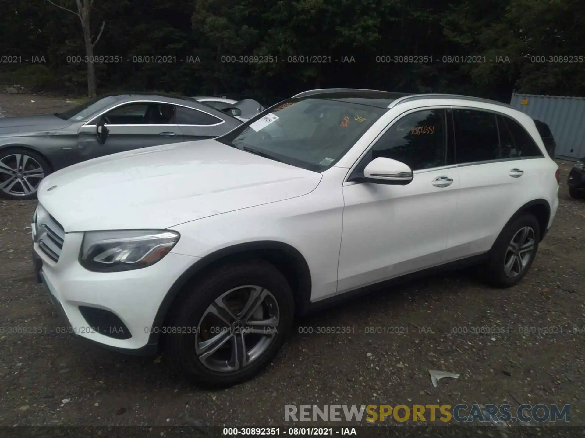 2 Photograph of a damaged car WDC0G4KB9KF576441 MERCEDES-BENZ GLC 2019