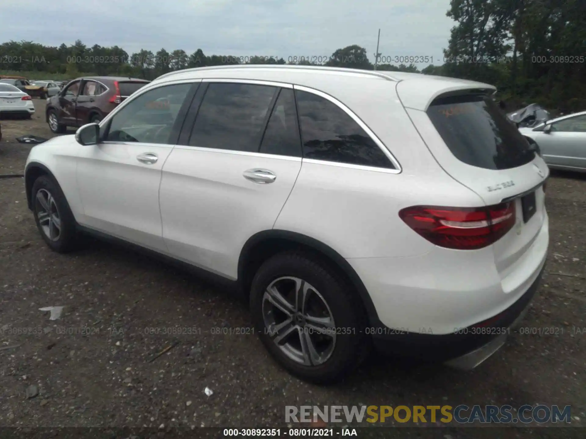 3 Photograph of a damaged car WDC0G4KB9KF576441 MERCEDES-BENZ GLC 2019