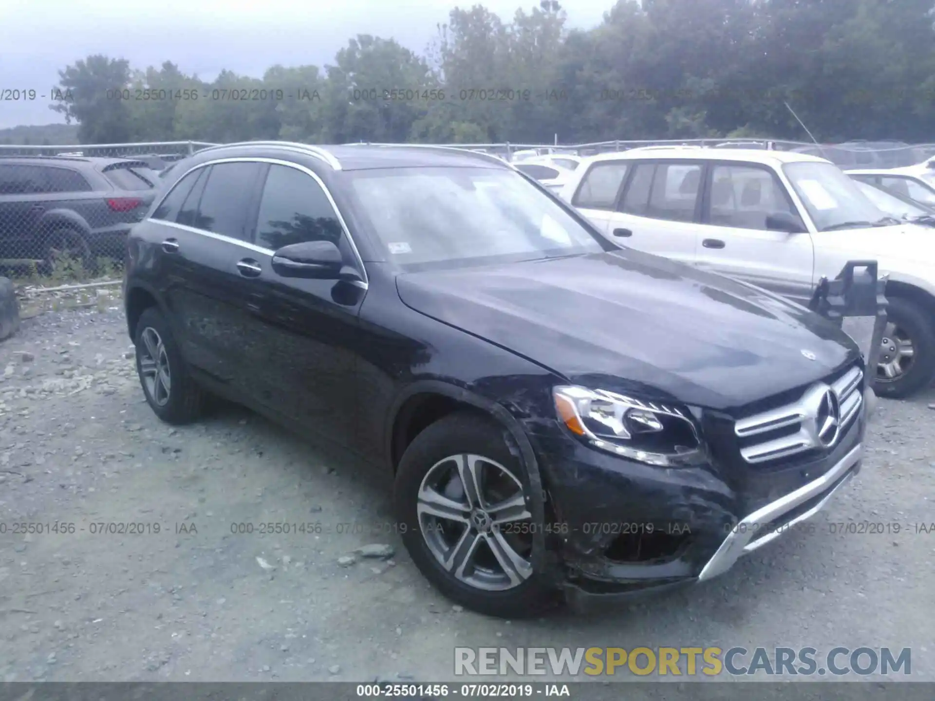 1 Photograph of a damaged car WDC0G4KB9KV120462 MERCEDES-BENZ GLC 2019