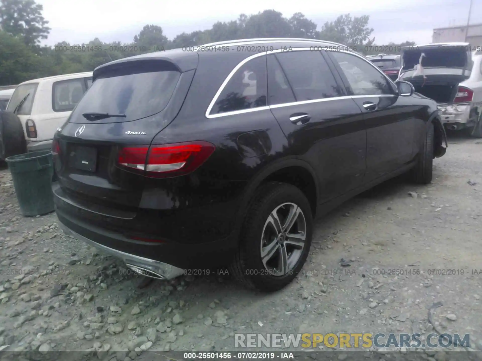 4 Photograph of a damaged car WDC0G4KB9KV120462 MERCEDES-BENZ GLC 2019