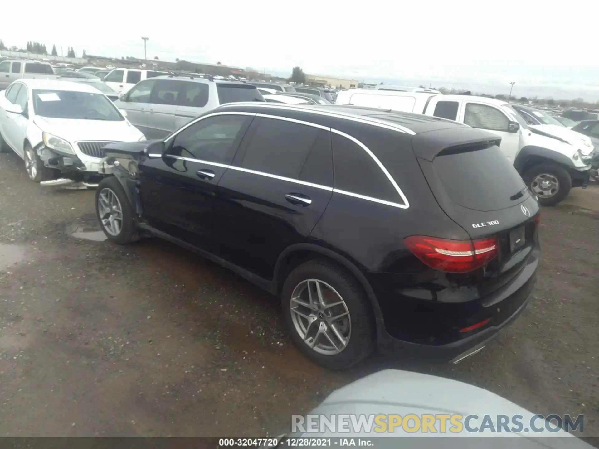 3 Photograph of a damaged car WDC0G4KB9KV125905 MERCEDES-BENZ GLC 2019