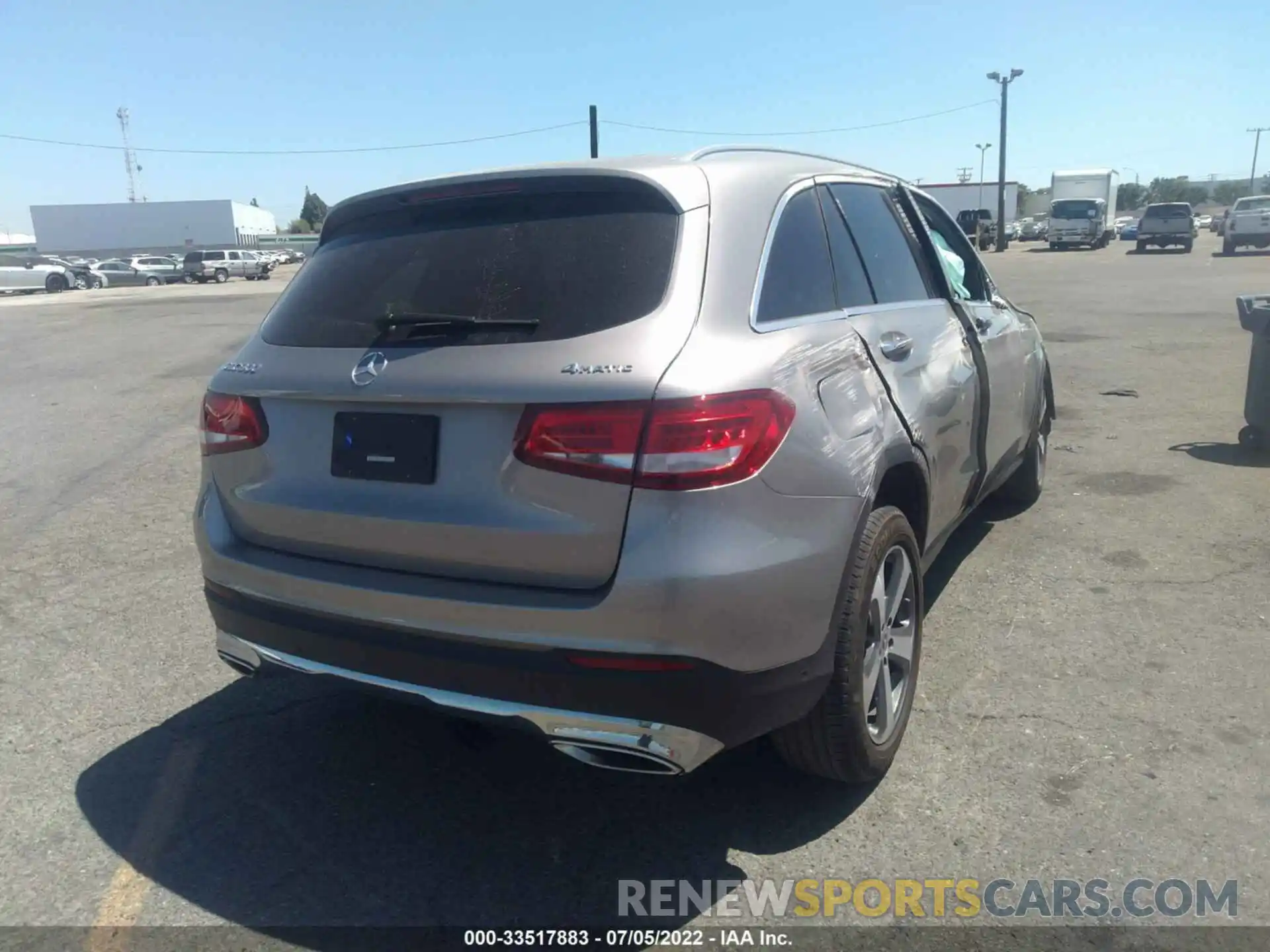 4 Photograph of a damaged car WDC0G4KB9KV129419 MERCEDES-BENZ GLC 2019