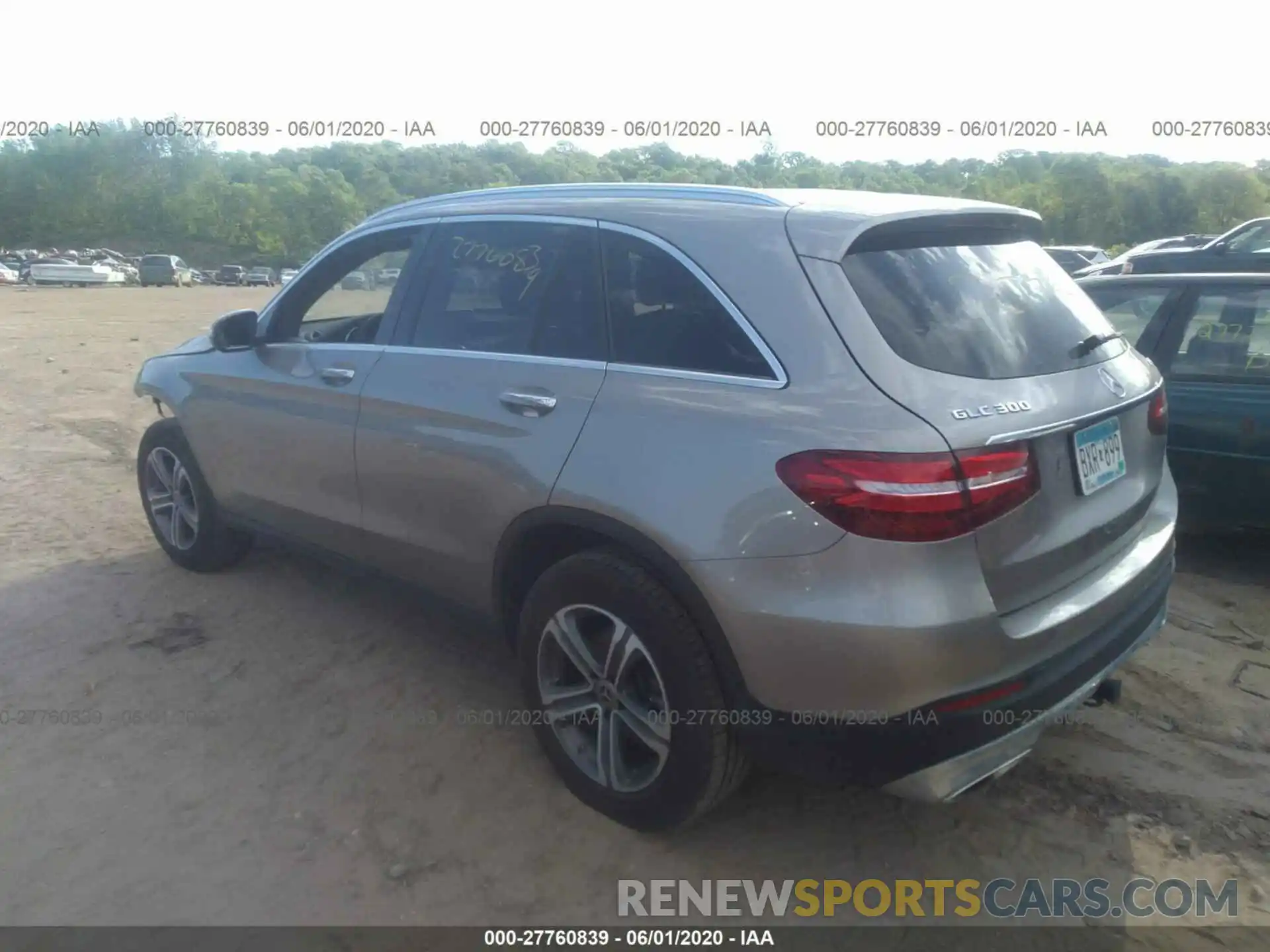 3 Photograph of a damaged car WDC0G4KB9KV135480 MERCEDES-BENZ GLC 2019