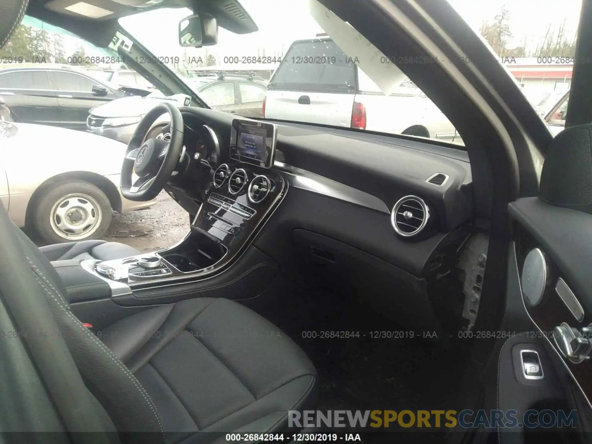 5 Photograph of a damaged car WDC0G4KB9KV140260 MERCEDES-BENZ GLC 2019