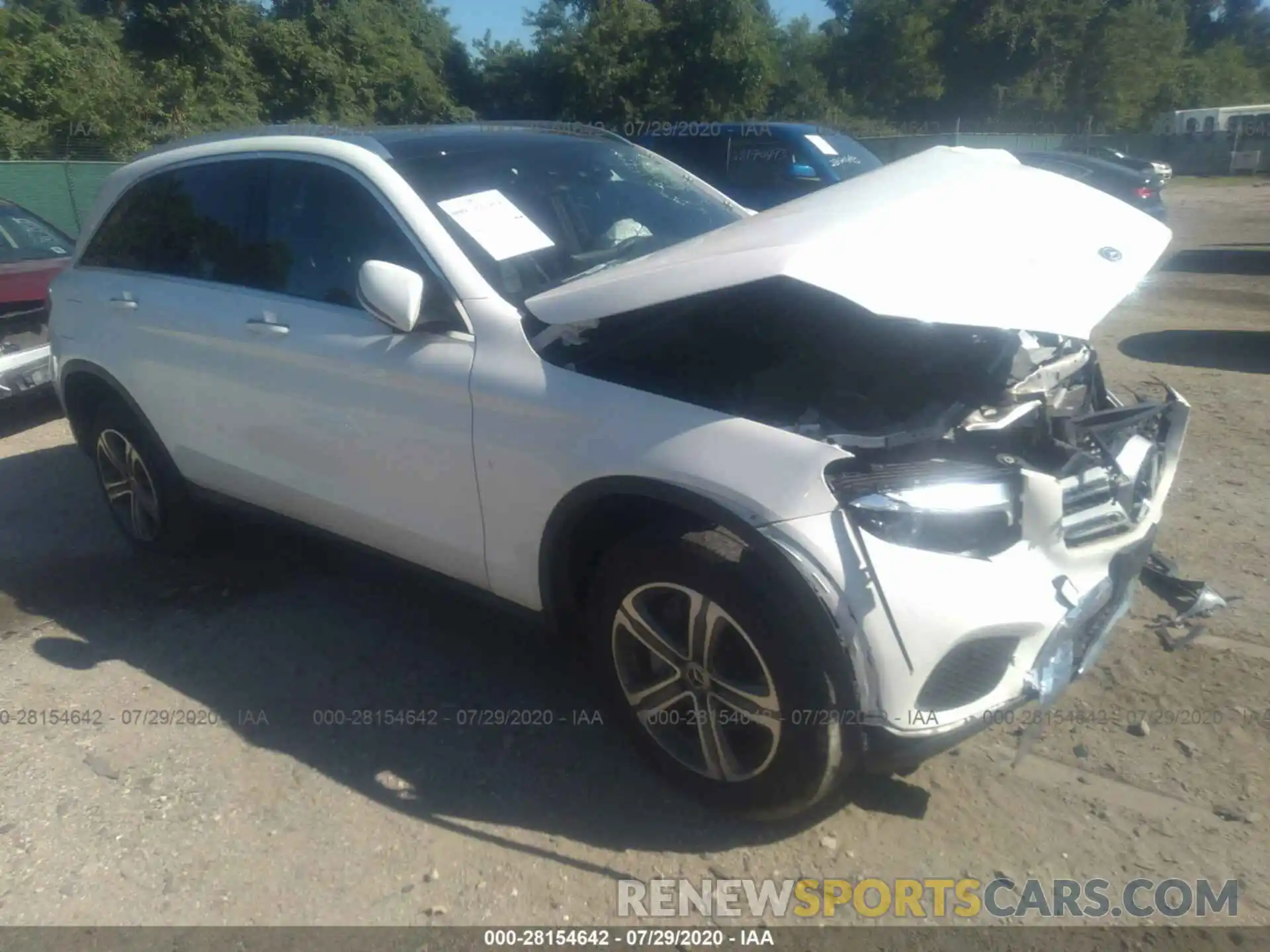 1 Photograph of a damaged car WDC0G4KB9KV149802 MERCEDES-BENZ GLC 2019