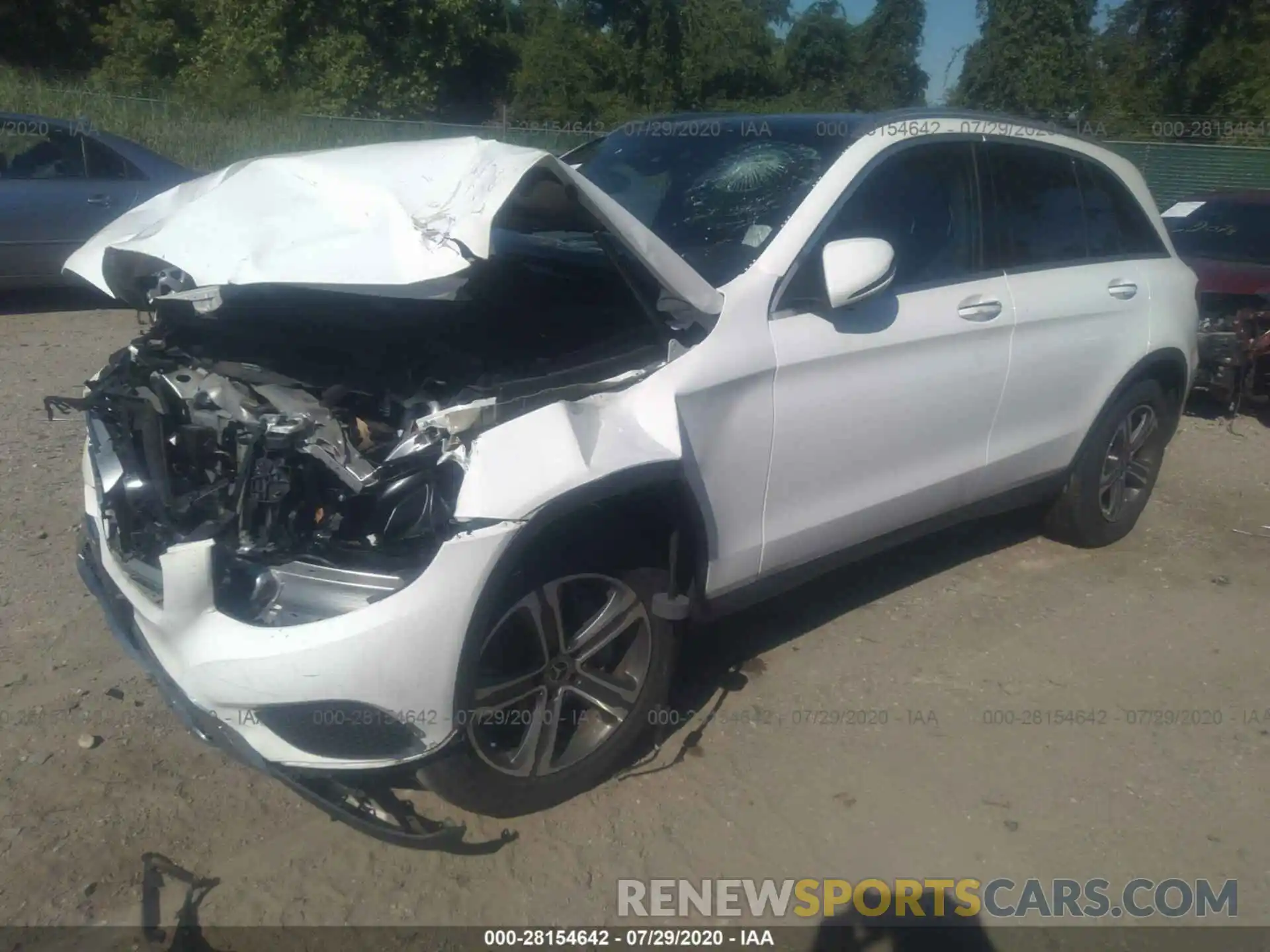 2 Photograph of a damaged car WDC0G4KB9KV149802 MERCEDES-BENZ GLC 2019