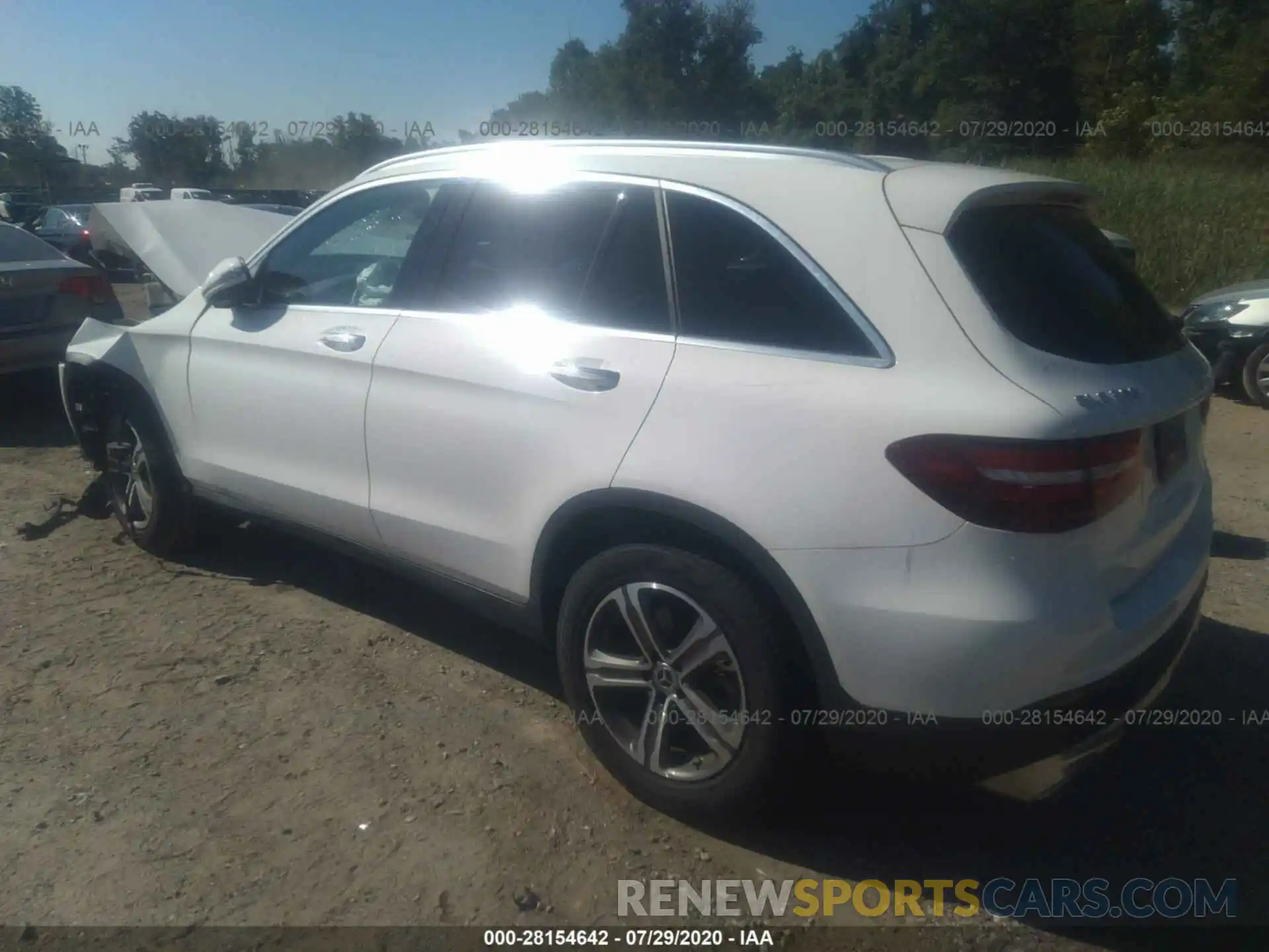 3 Photograph of a damaged car WDC0G4KB9KV149802 MERCEDES-BENZ GLC 2019