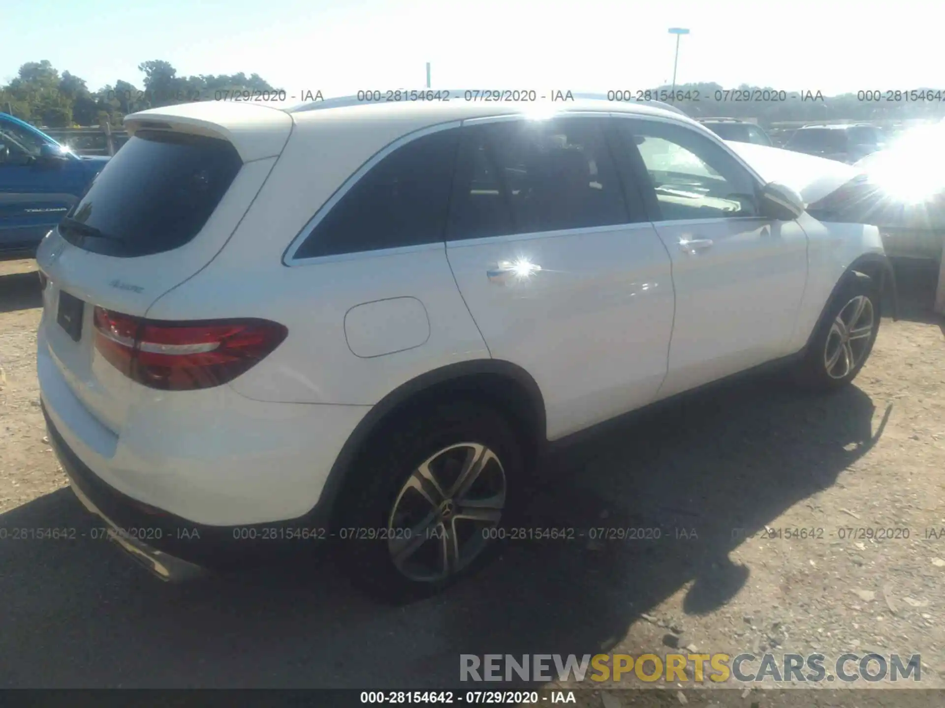 4 Photograph of a damaged car WDC0G4KB9KV149802 MERCEDES-BENZ GLC 2019