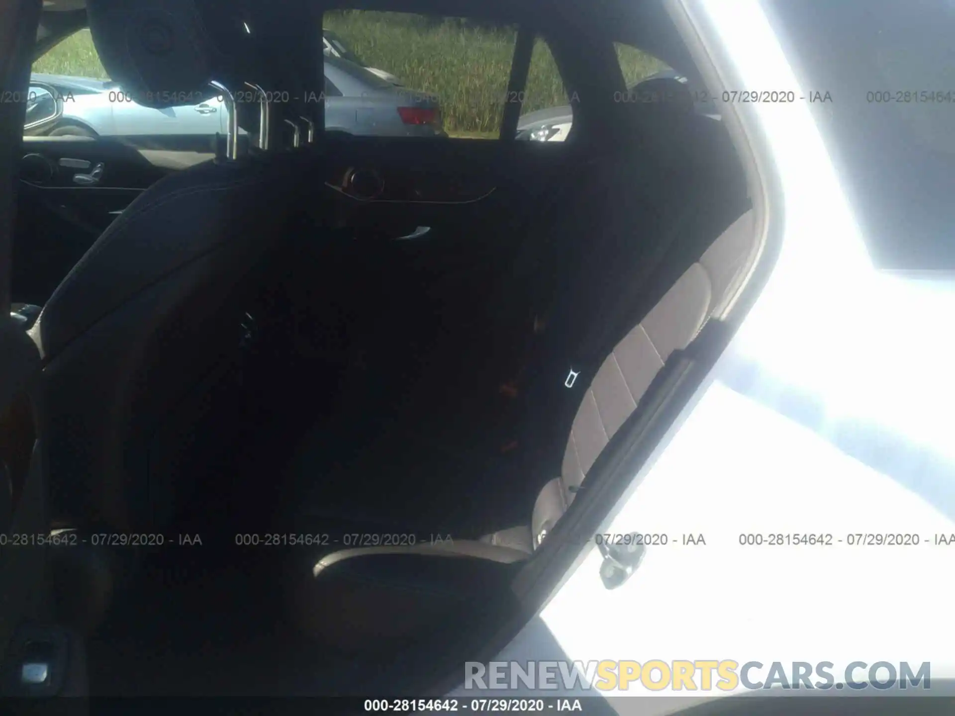 8 Photograph of a damaged car WDC0G4KB9KV149802 MERCEDES-BENZ GLC 2019