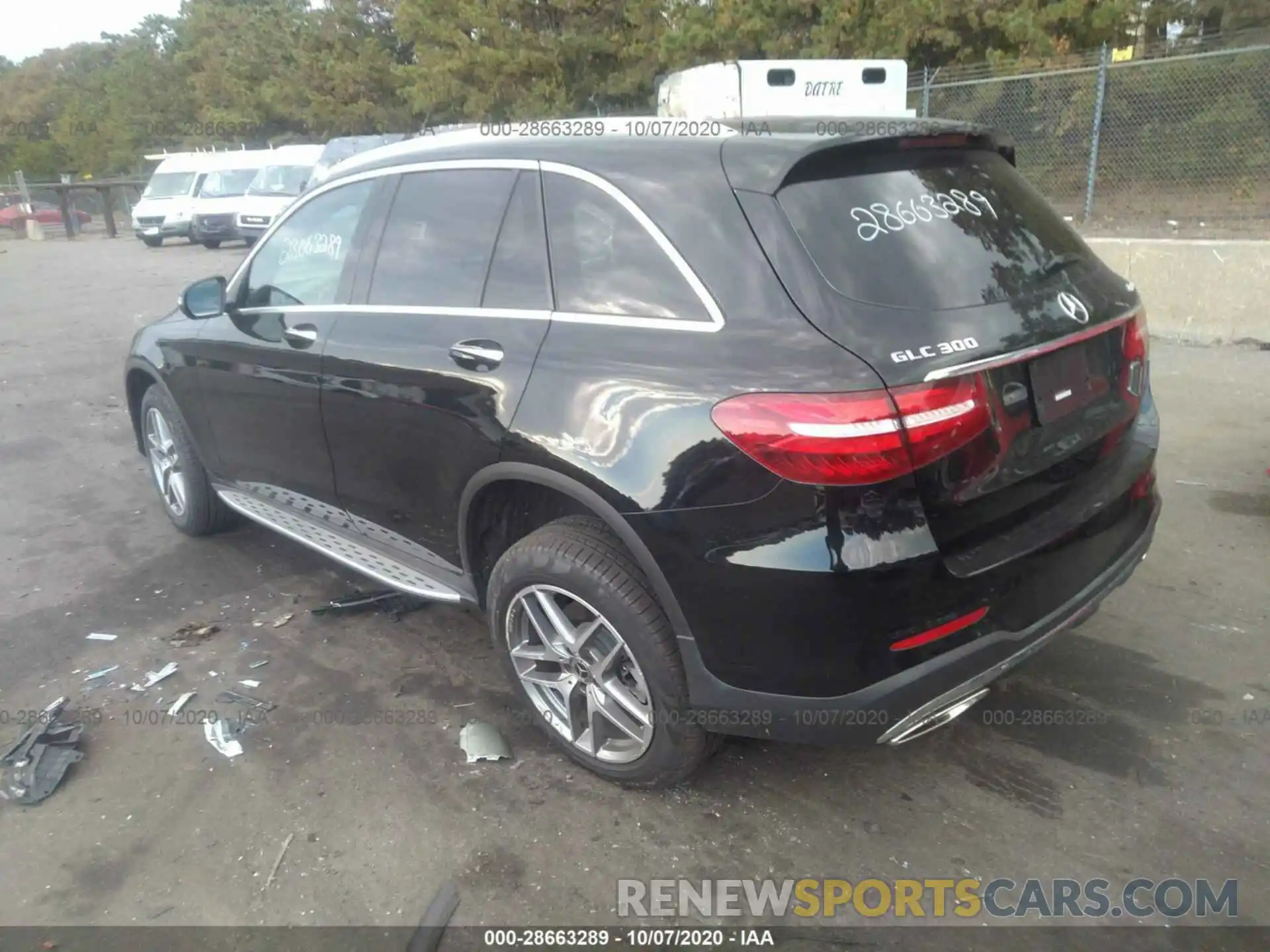 3 Photograph of a damaged car WDC0G4KB9KV188082 MERCEDES-BENZ GLC 2019