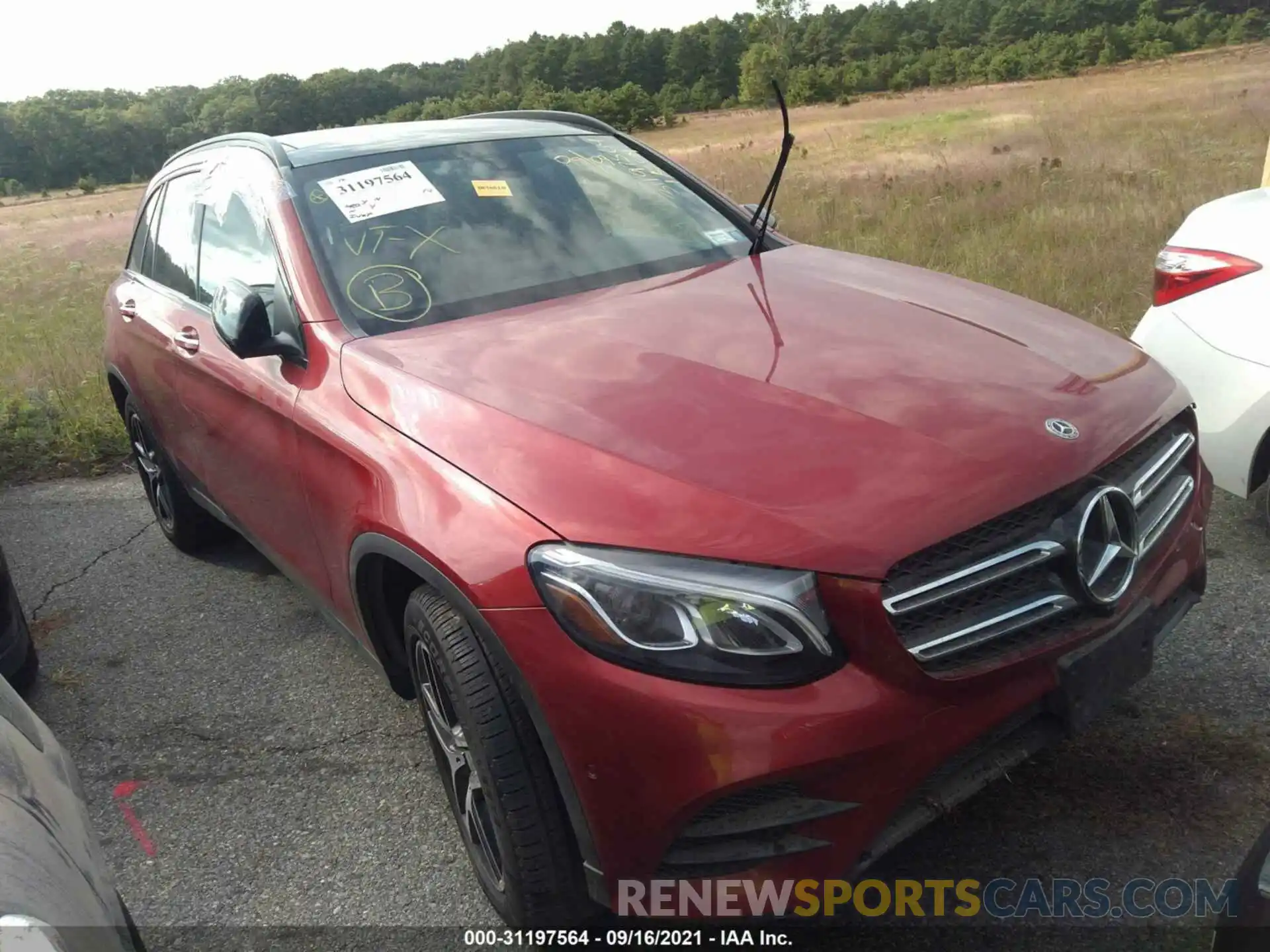 1 Photograph of a damaged car WDC0G4KBXKF562273 MERCEDES-BENZ GLC 2019