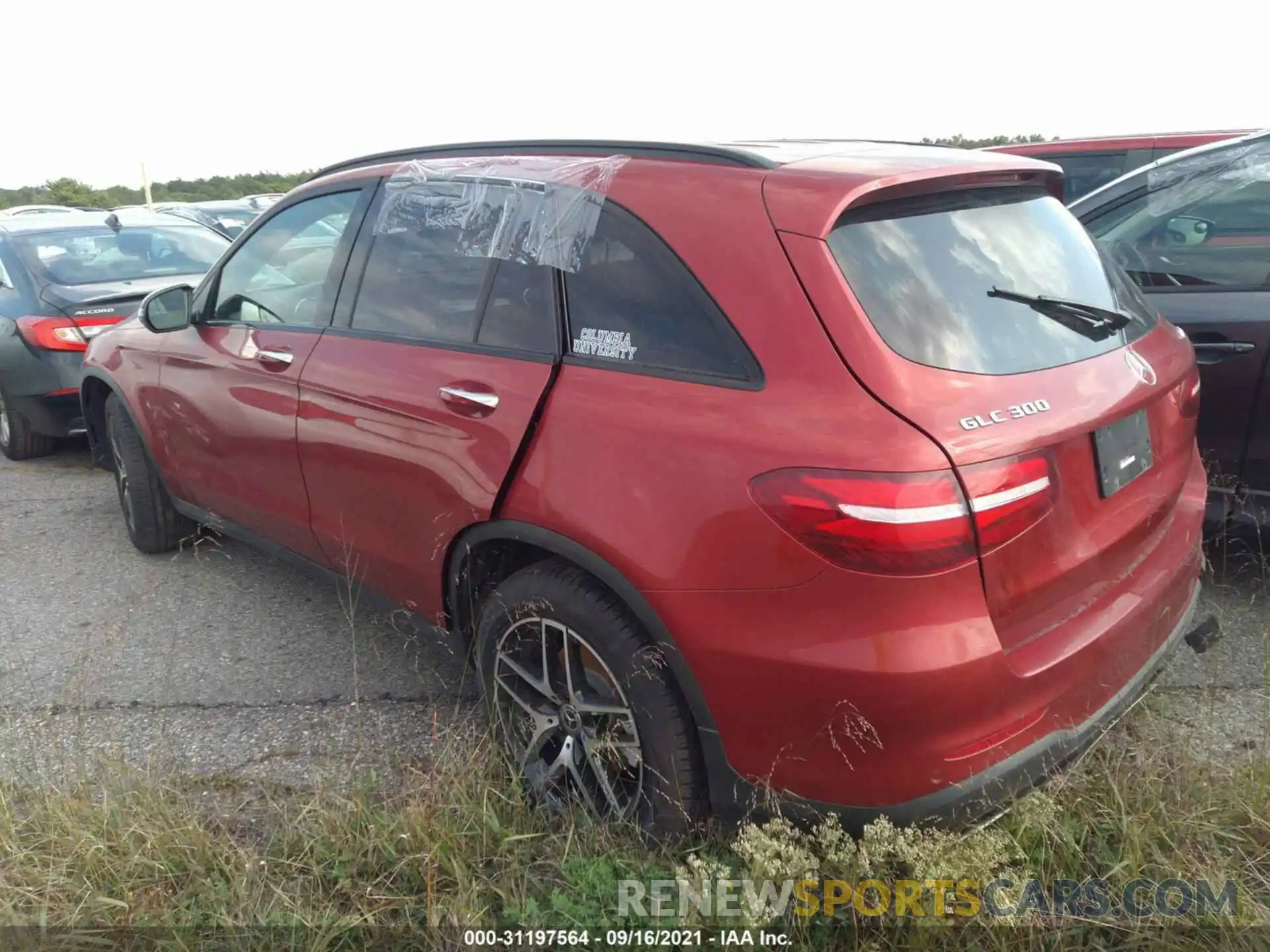 3 Photograph of a damaged car WDC0G4KBXKF562273 MERCEDES-BENZ GLC 2019