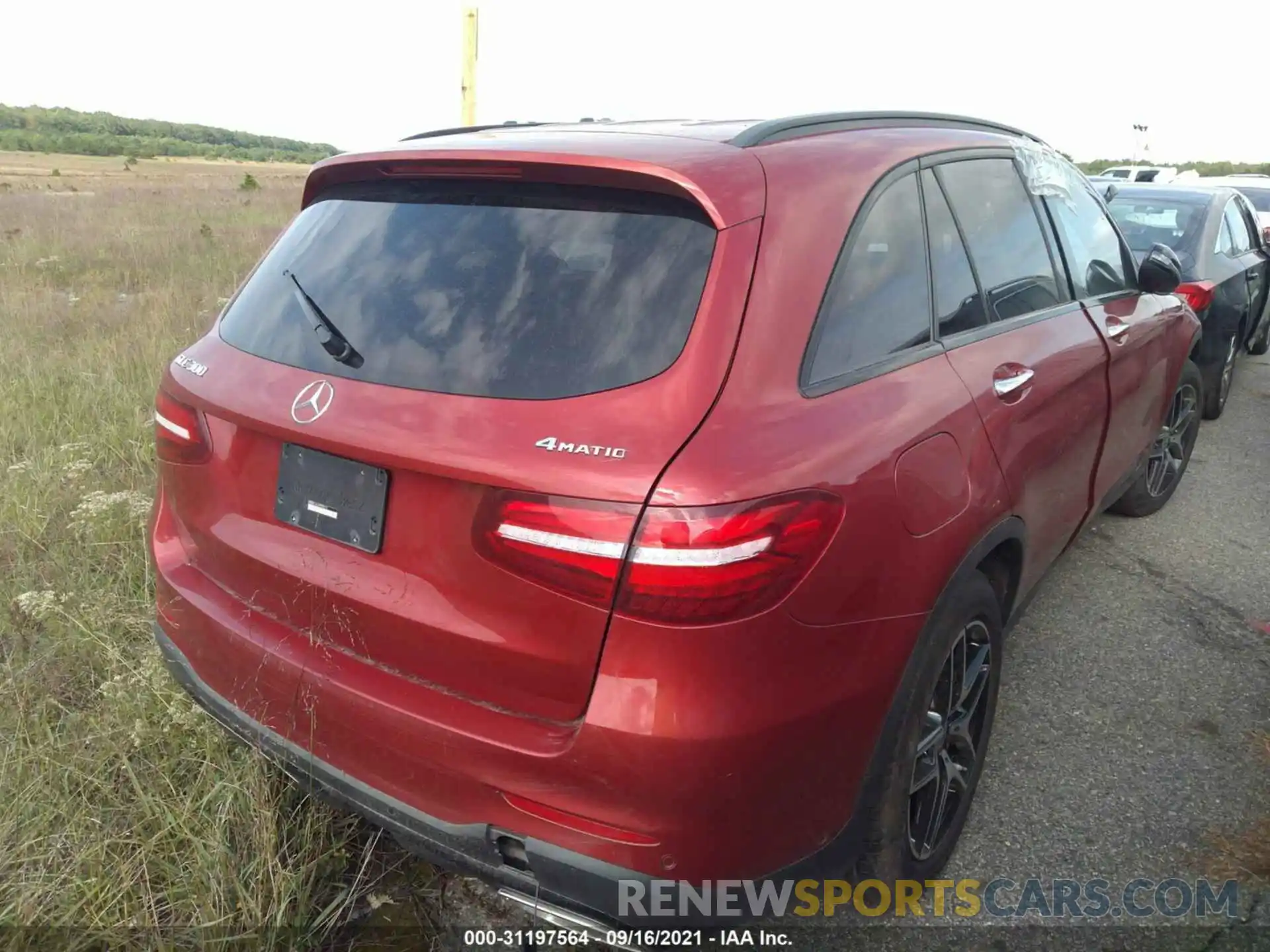 4 Photograph of a damaged car WDC0G4KBXKF562273 MERCEDES-BENZ GLC 2019