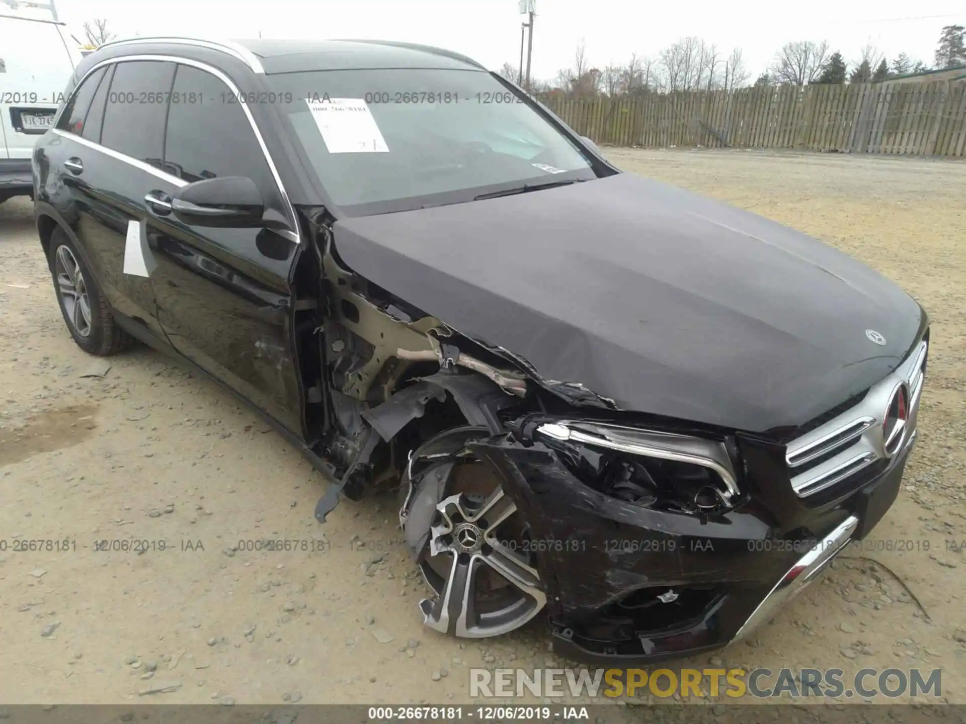 1 Photograph of a damaged car WDC0G4KBXKF664995 MERCEDES-BENZ GLC 2019