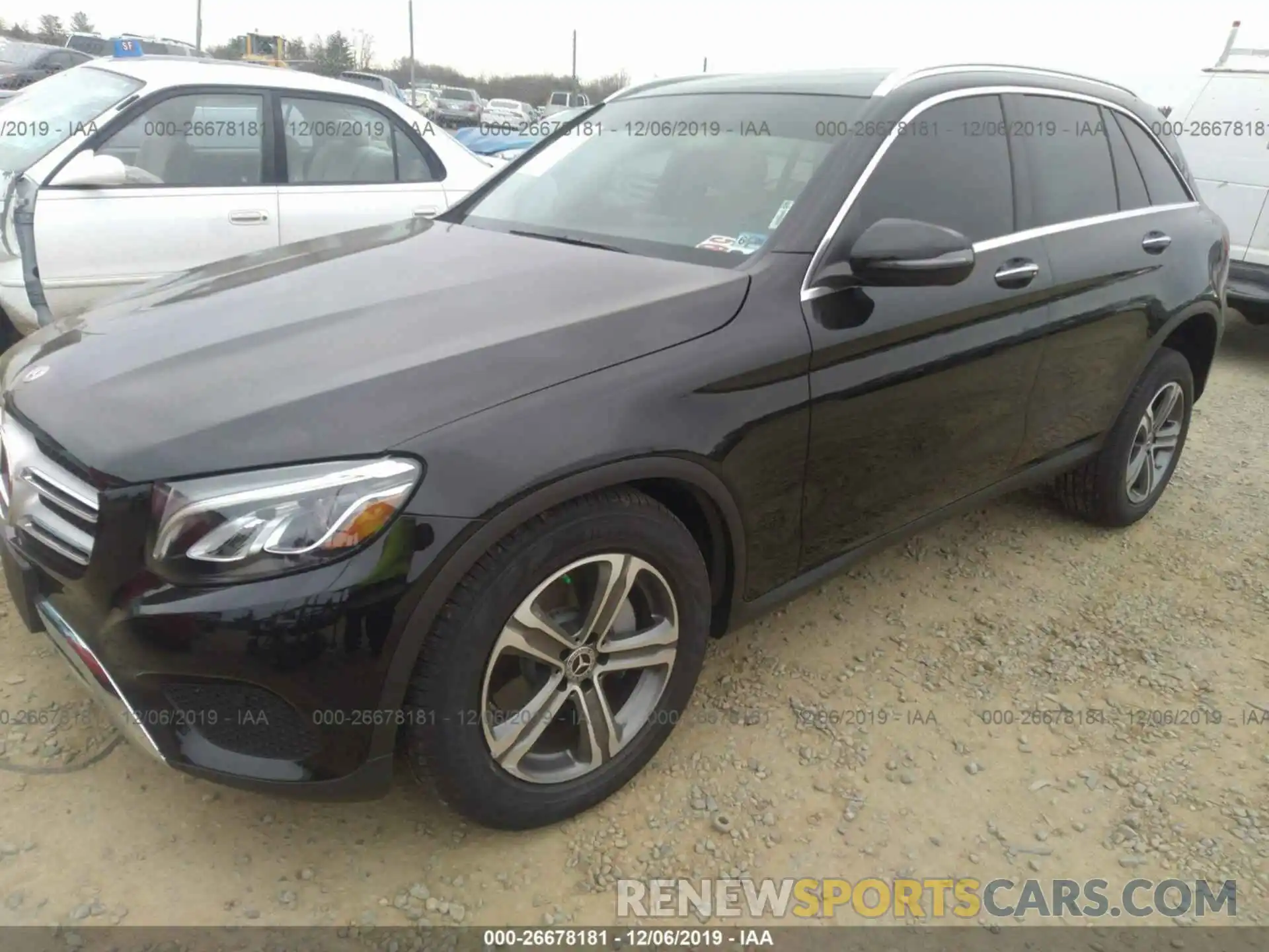 2 Photograph of a damaged car WDC0G4KBXKF664995 MERCEDES-BENZ GLC 2019