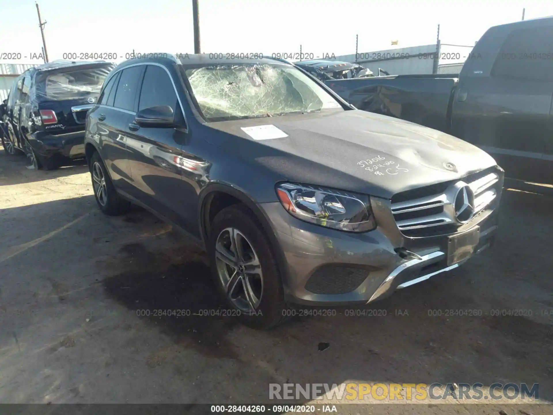 1 Photograph of a damaged car WDC0G4KBXKV138954 MERCEDES-BENZ GLC 2019