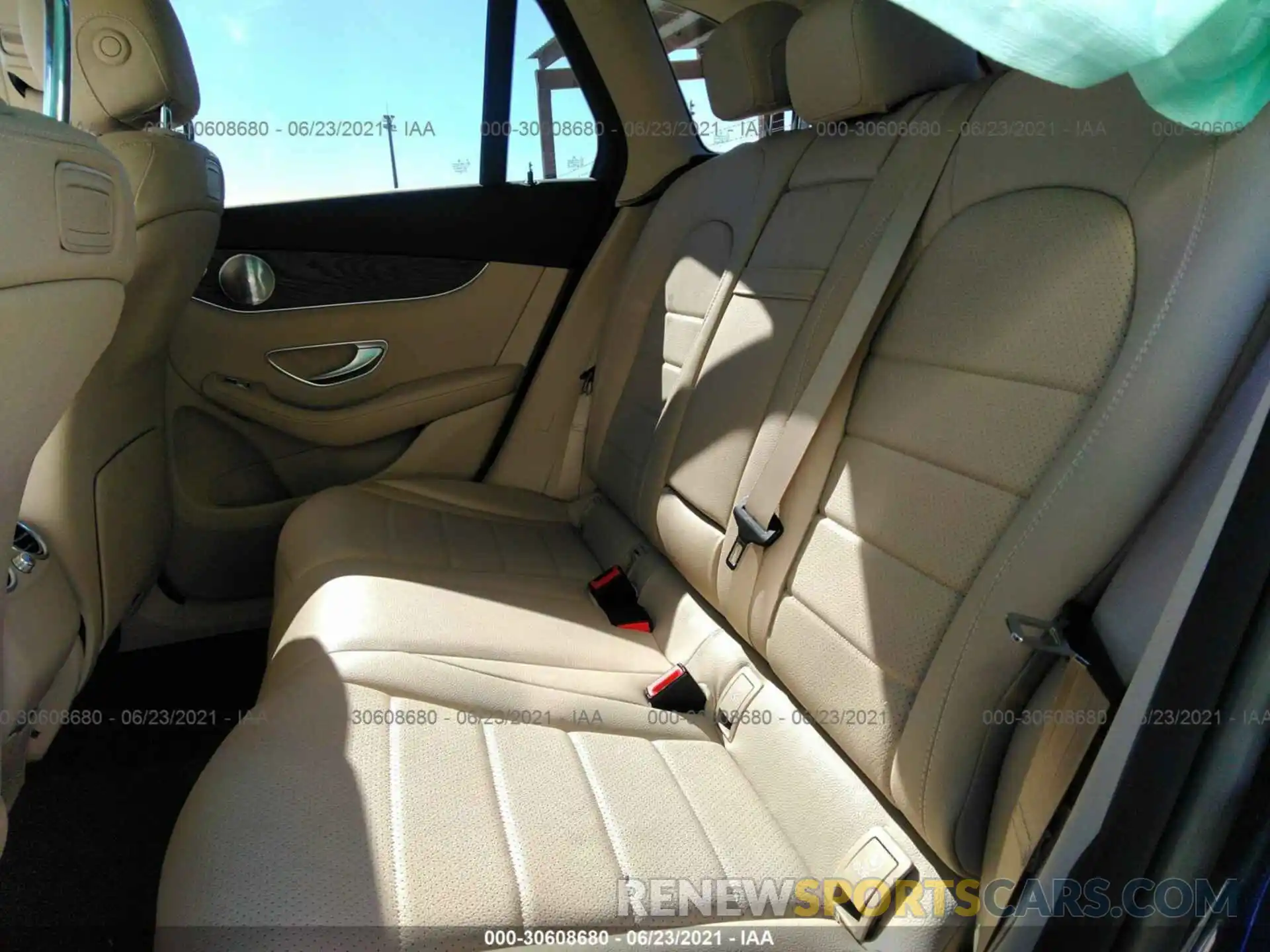 8 Photograph of a damaged car WDC0G4KBXKV169847 MERCEDES-BENZ GLC 2019