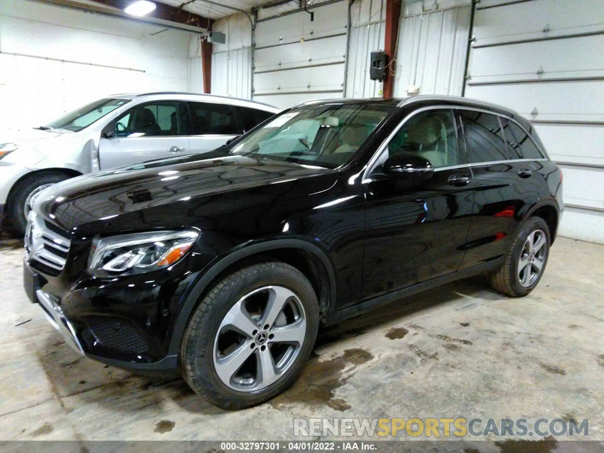 2 Photograph of a damaged car WDC0G4KBXKV171890 MERCEDES-BENZ GLC 2019