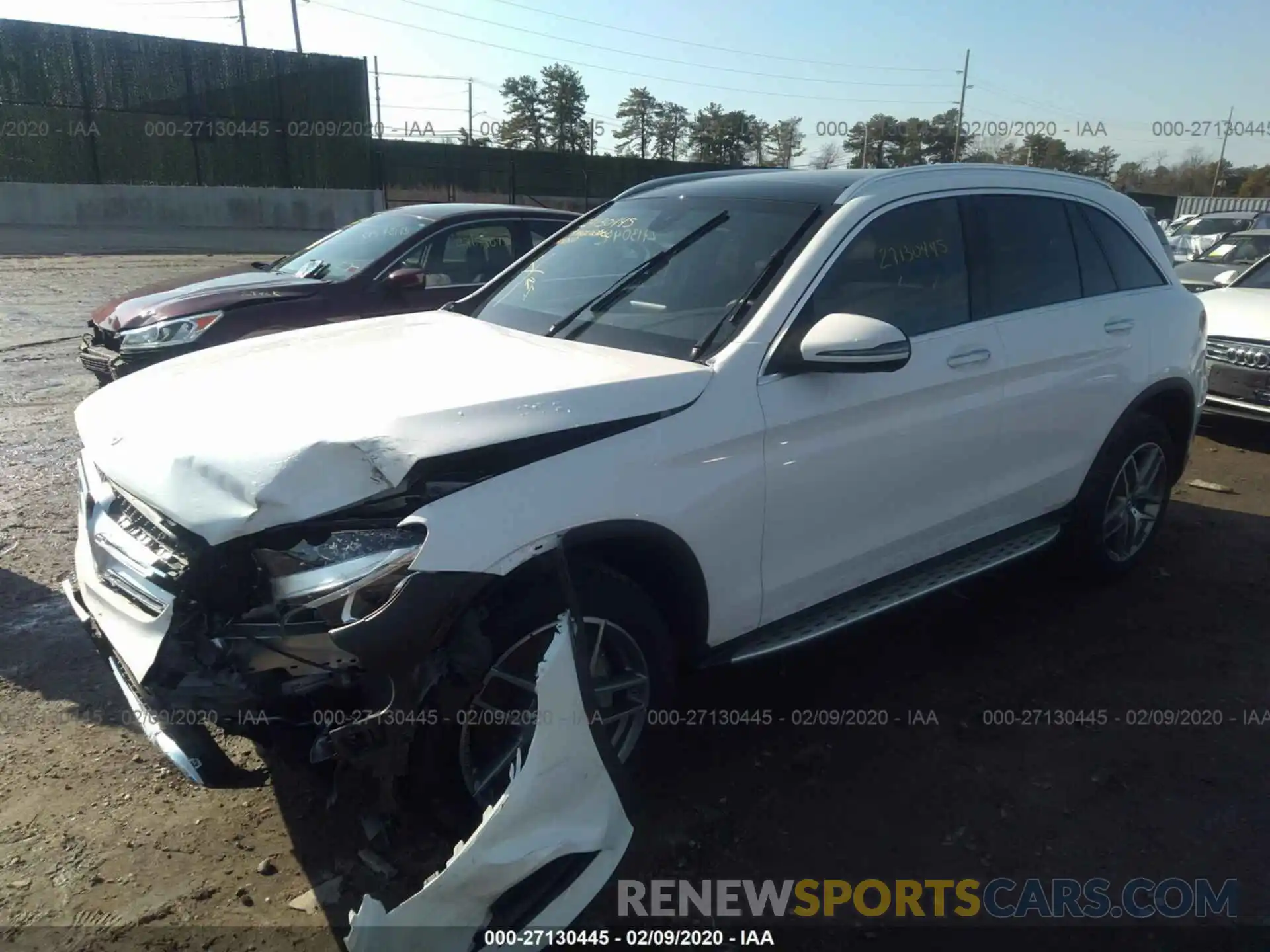 2 Фотография поврежденного автомобиля WDC0G4KBXKV188124 MERCEDES-BENZ GLC 2019