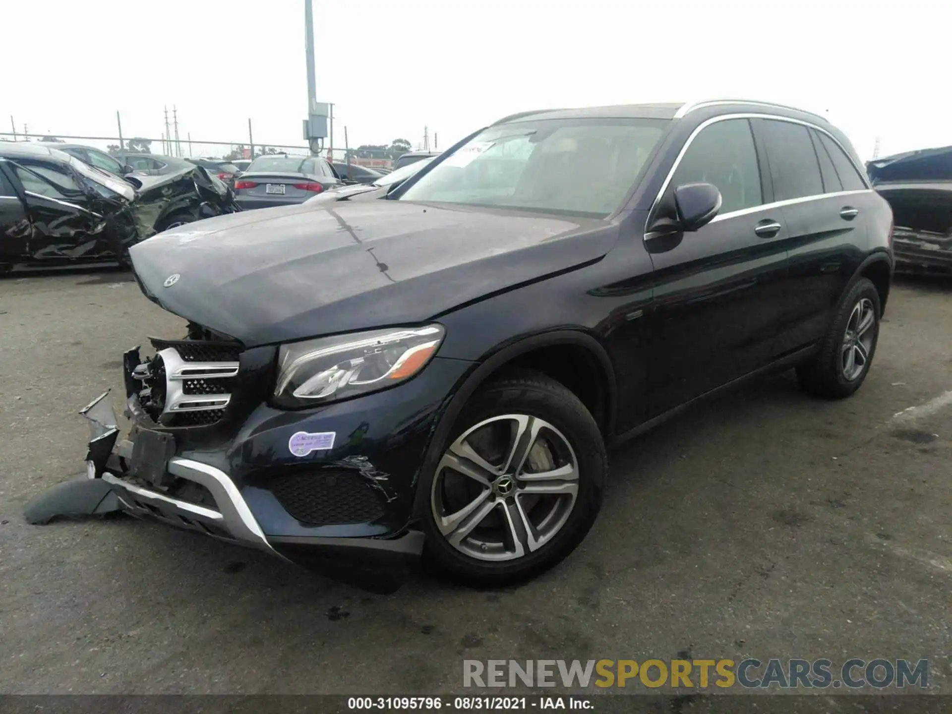 2 Photograph of a damaged car WDC0G5EB0KF567984 MERCEDES-BENZ GLC 2019