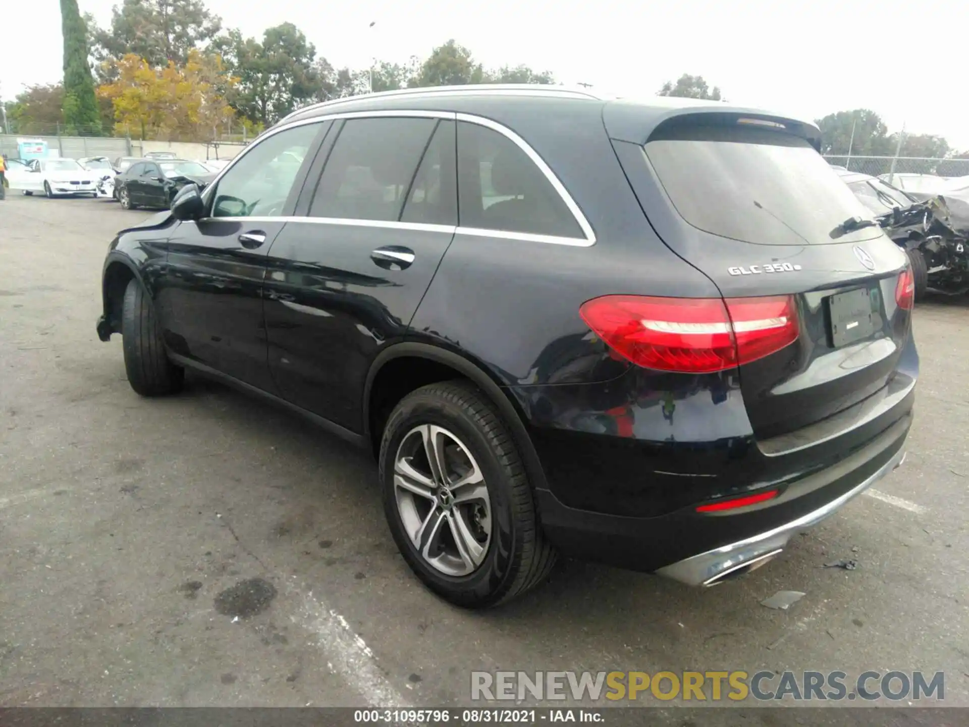 3 Photograph of a damaged car WDC0G5EB0KF567984 MERCEDES-BENZ GLC 2019