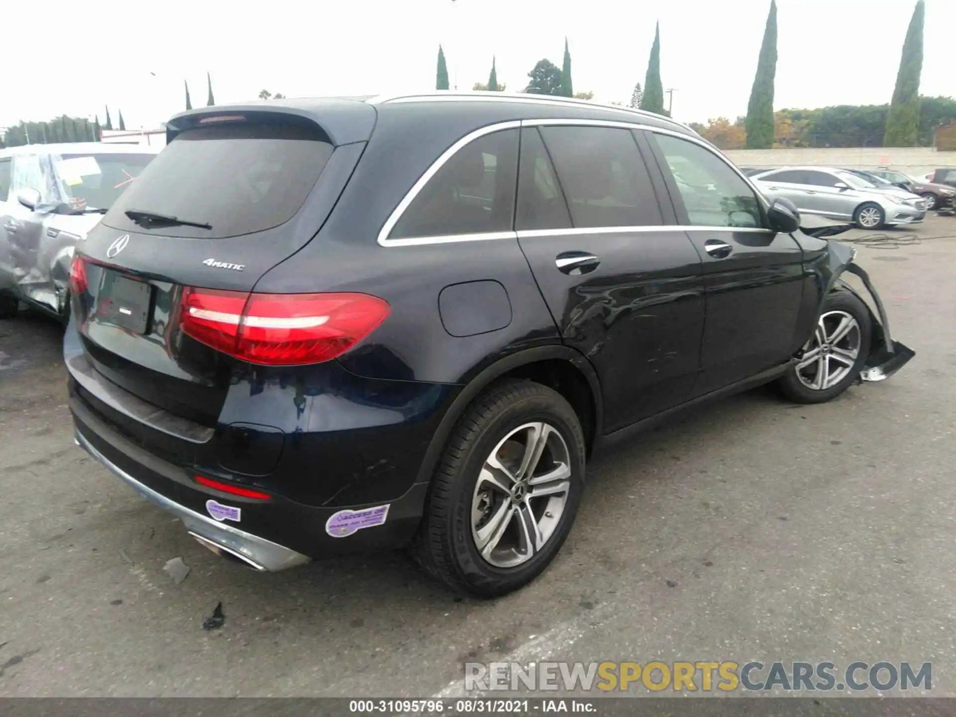 4 Фотография поврежденного автомобиля WDC0G5EB0KF567984 MERCEDES-BENZ GLC 2019