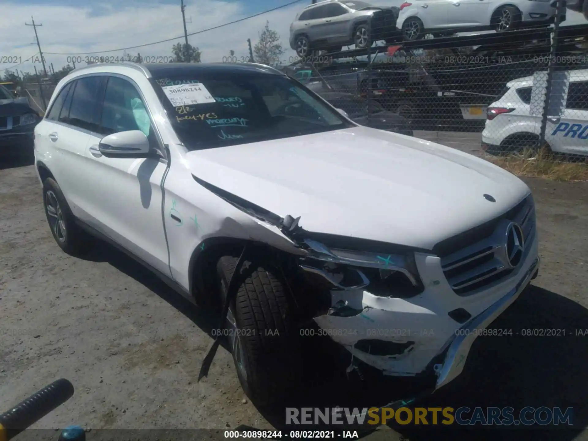 1 Photograph of a damaged car WDC0G5EB0KF623938 MERCEDES-BENZ GLC 2019