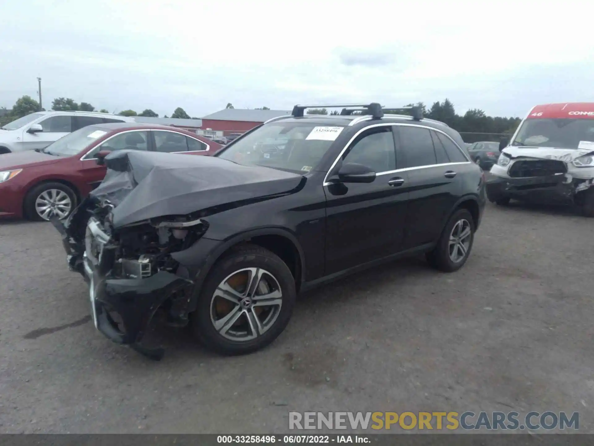 2 Photograph of a damaged car WDC0G5EB1KF622684 MERCEDES-BENZ GLC 2019